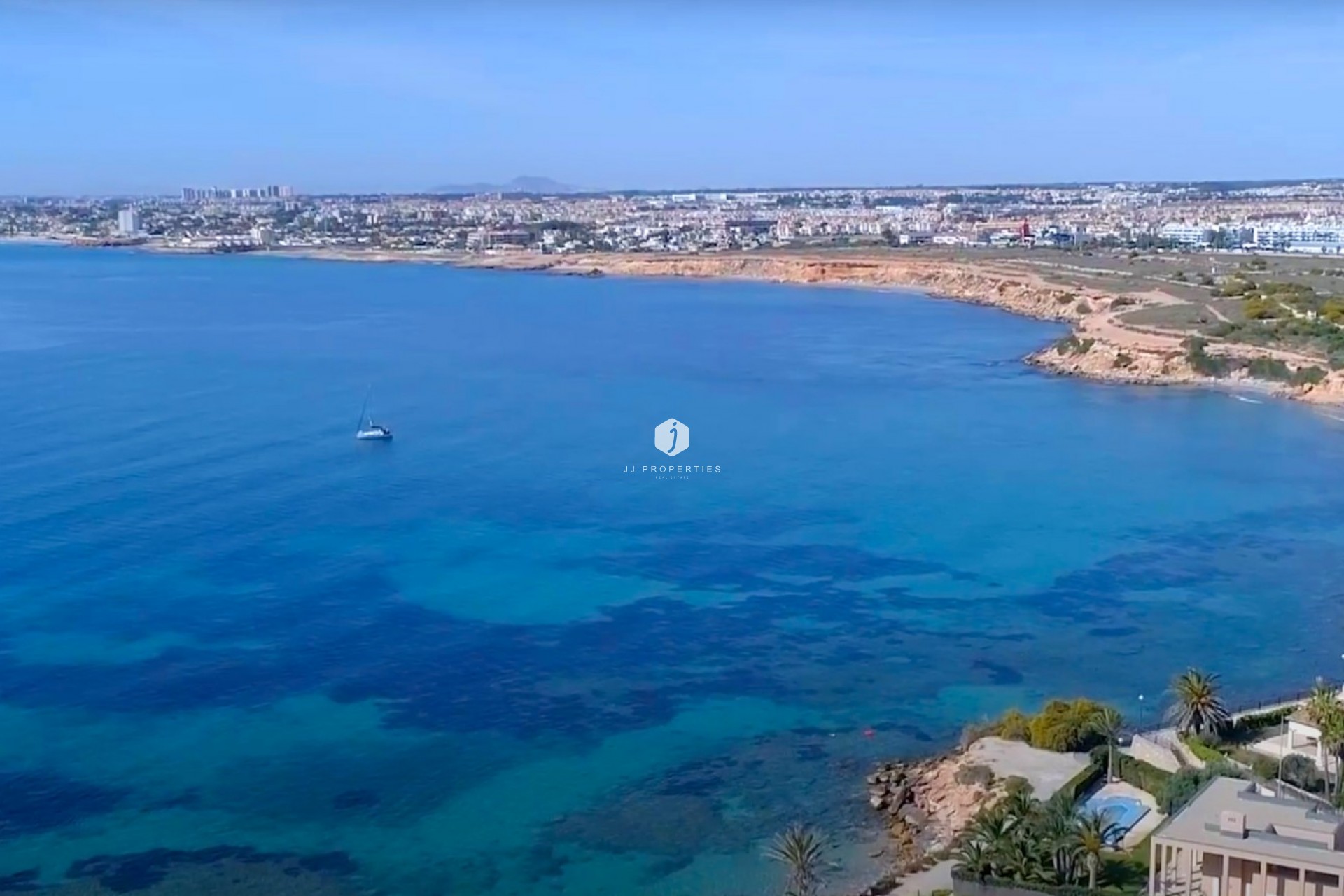 Aus zweiter Hand - Bungalow -
San Miguel de Salinas - Inland