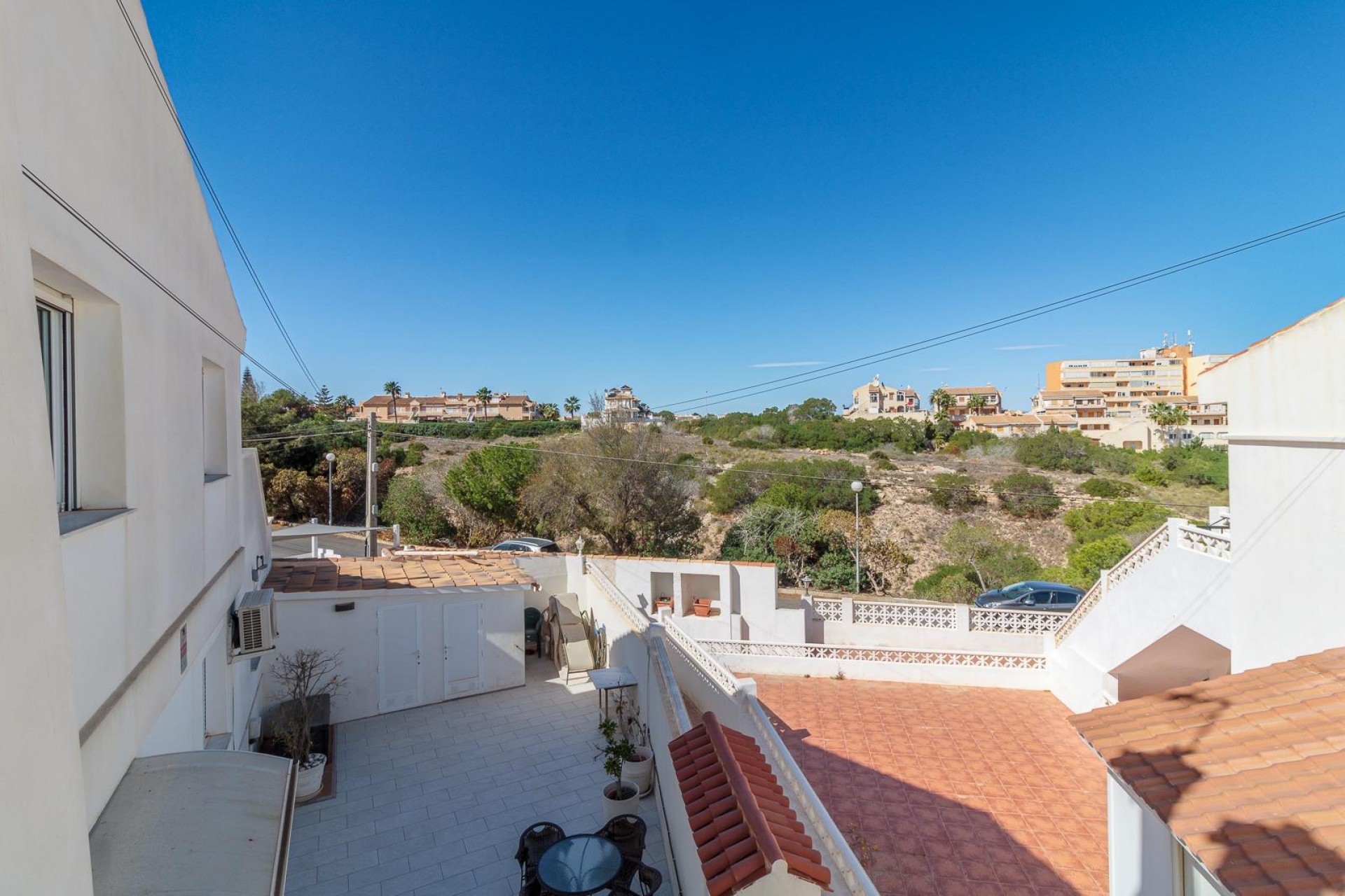 Aus zweiter Hand - Bungalow -
Torrevieja - Aguas Nuevas 1