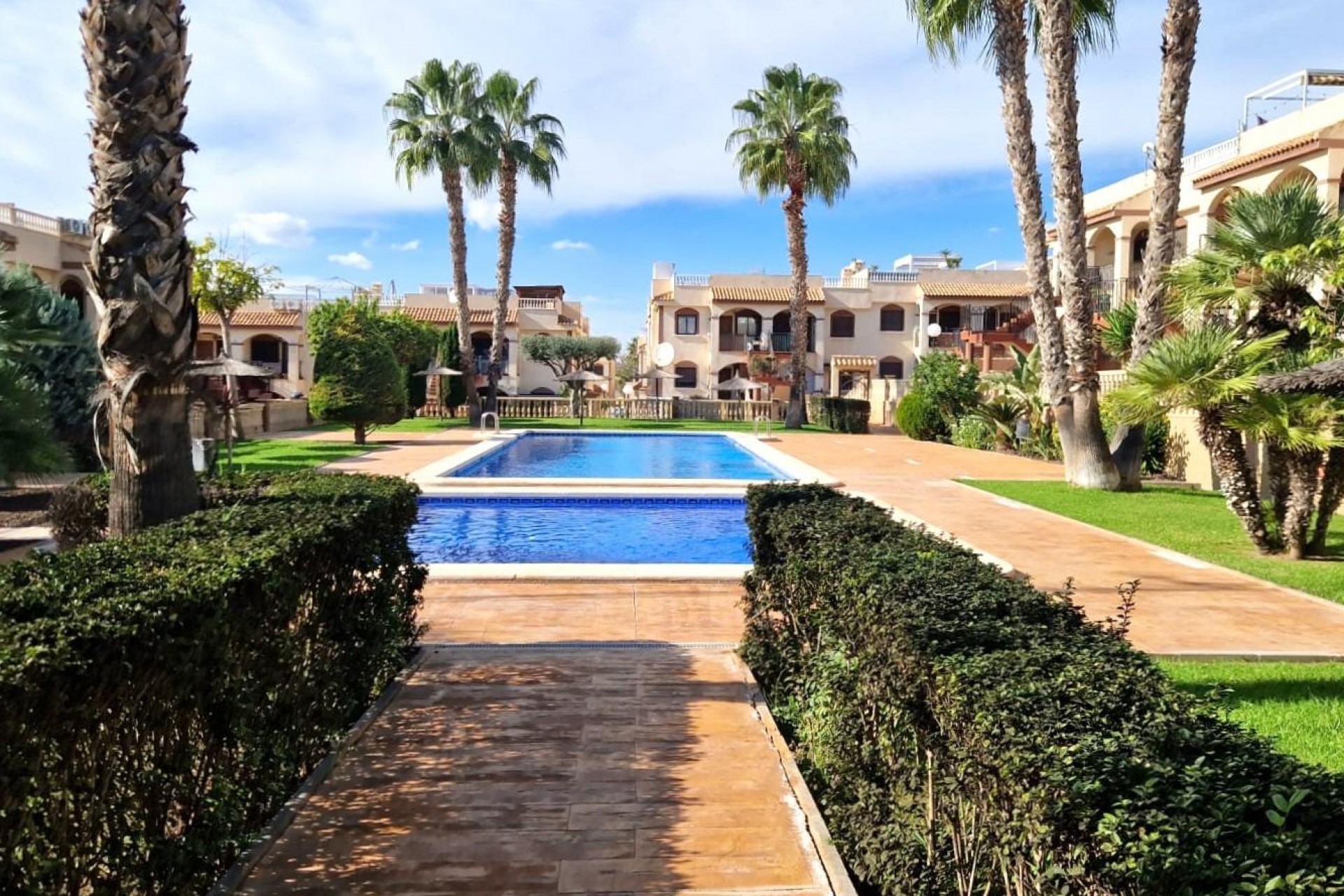 Aus zweiter Hand - Bungalow -
Torrevieja - Aguas Nuevas 1