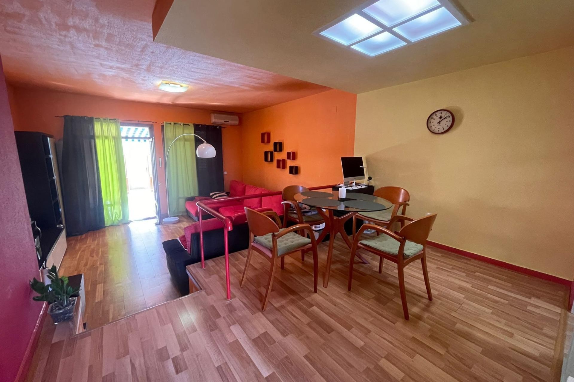 Aus zweiter Hand - Bungalow -
Torrevieja - Aguas Nuevas 2