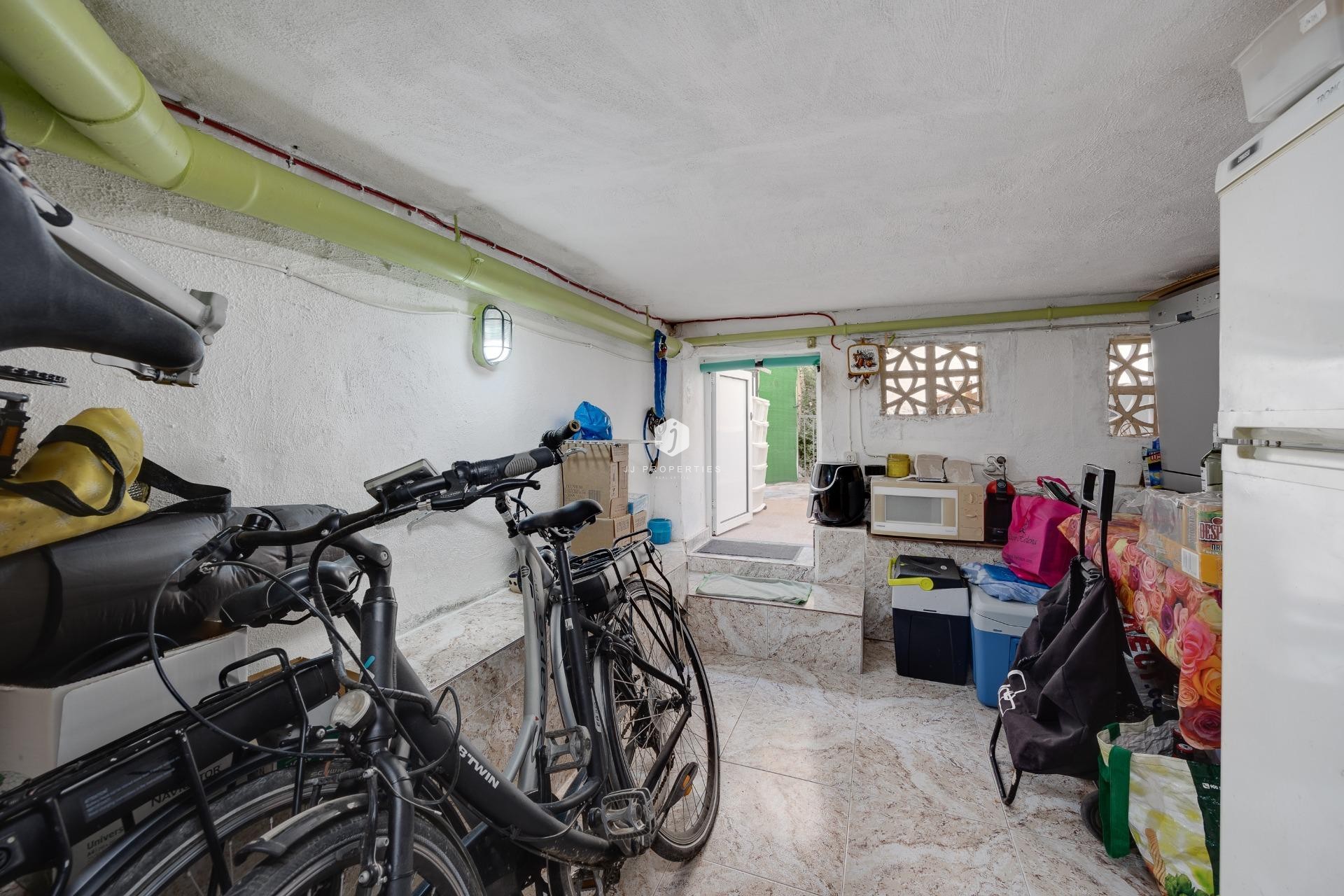 Aus zweiter Hand - Bungalow -
Torrevieja - aguas nuevas