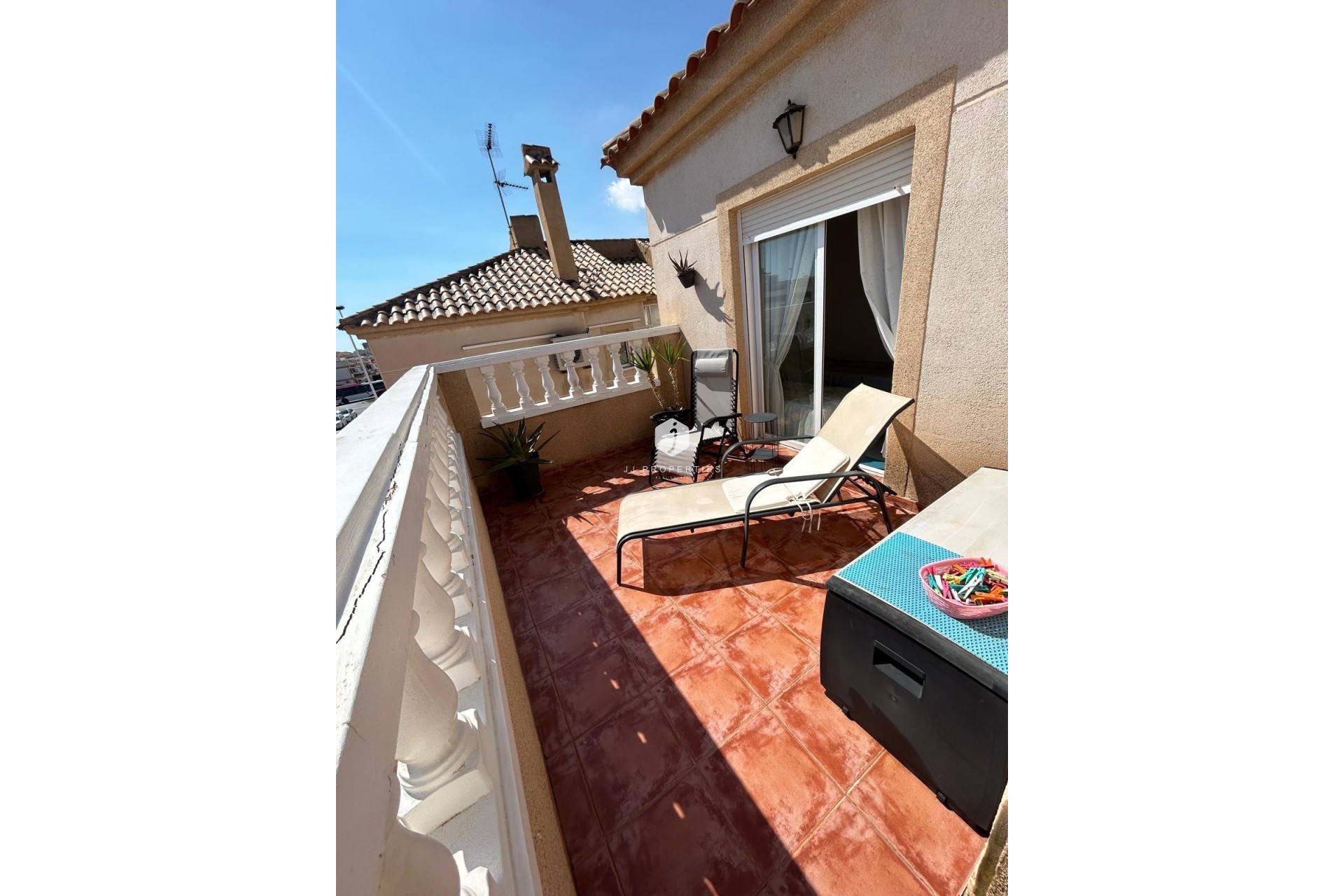 Aus zweiter Hand - Bungalow -
Torrevieja - aguas nuevas