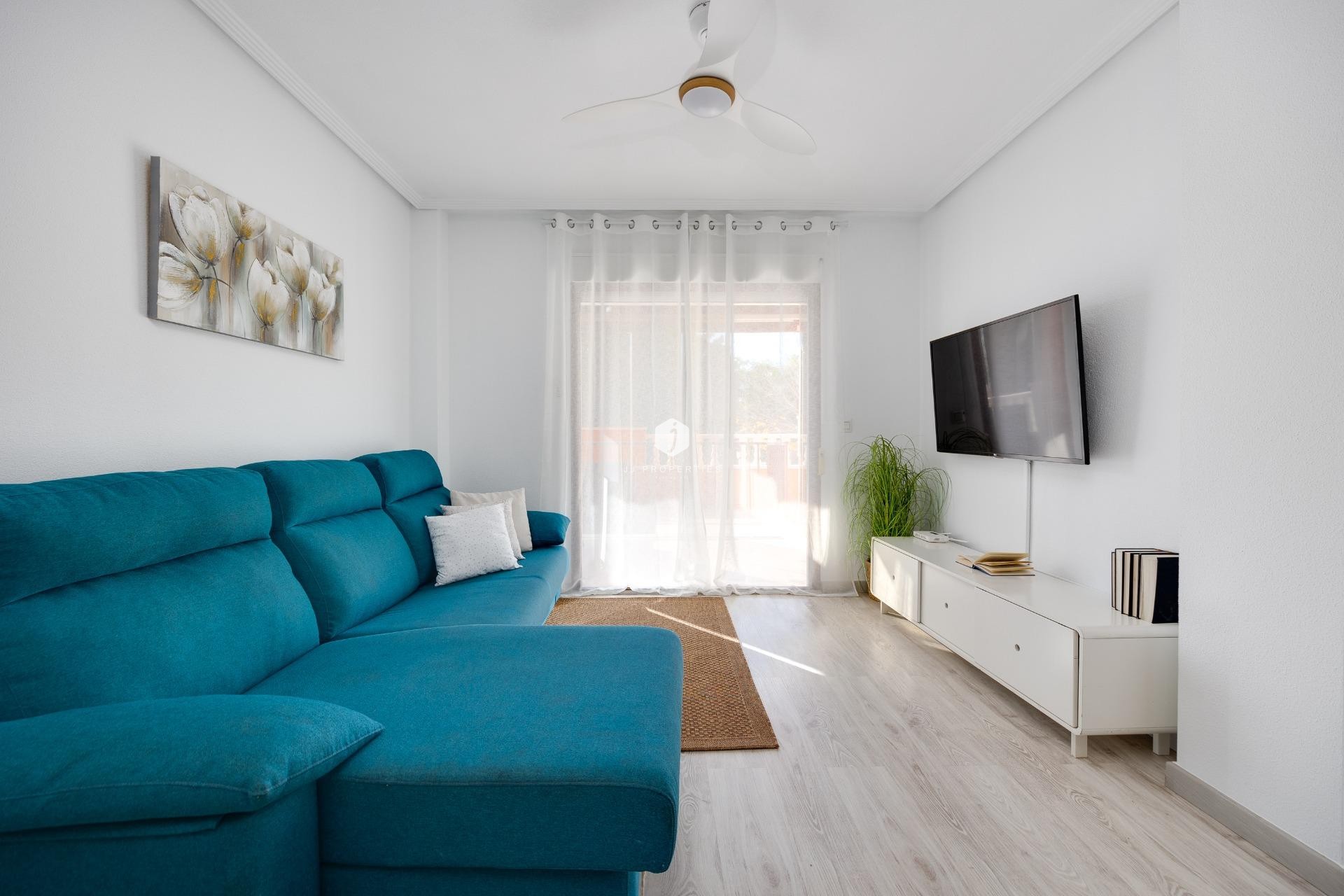 Aus zweiter Hand - Bungalow -
Torrevieja - aguas nuevas