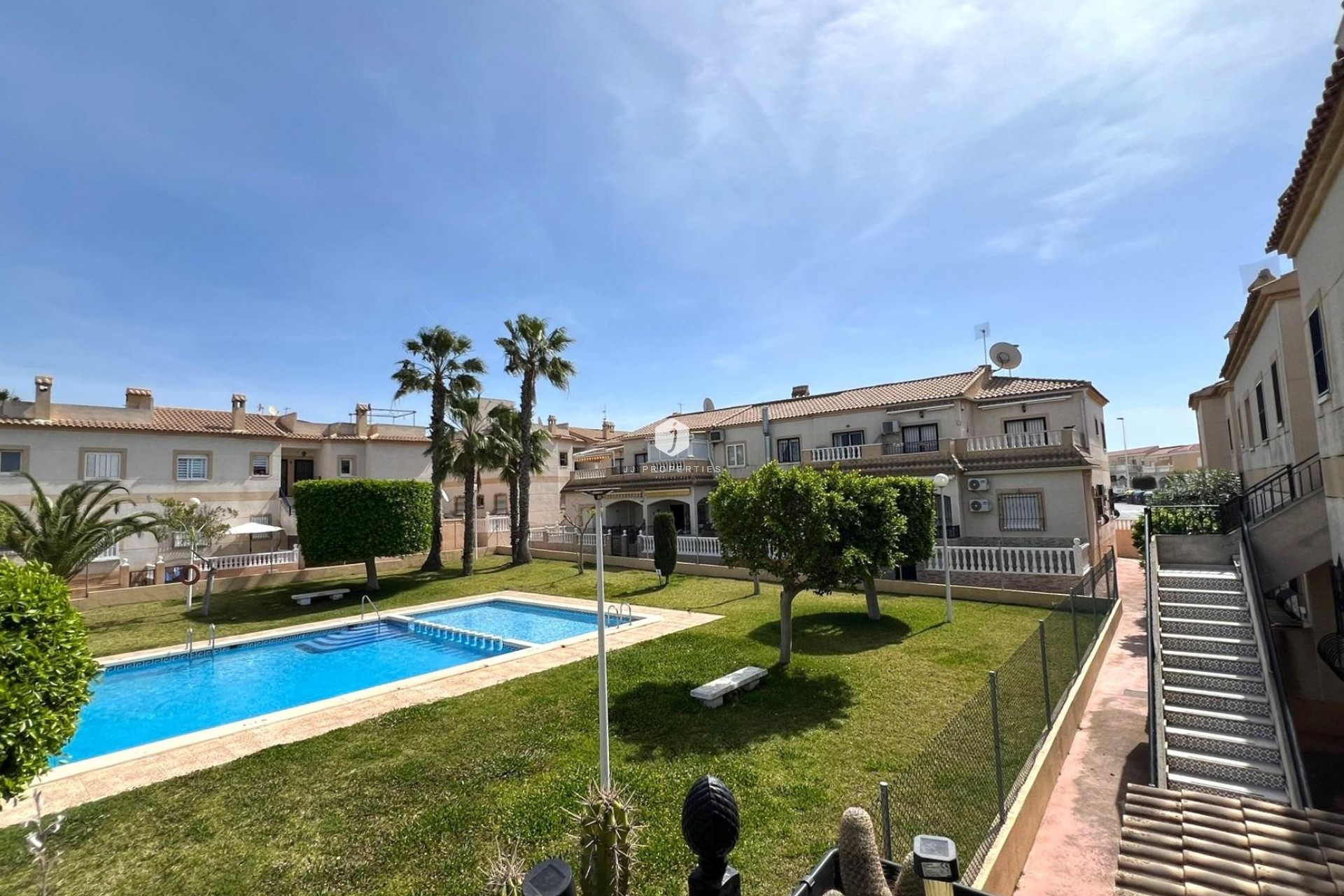 Aus zweiter Hand - Bungalow -
Torrevieja - aguas nuevas