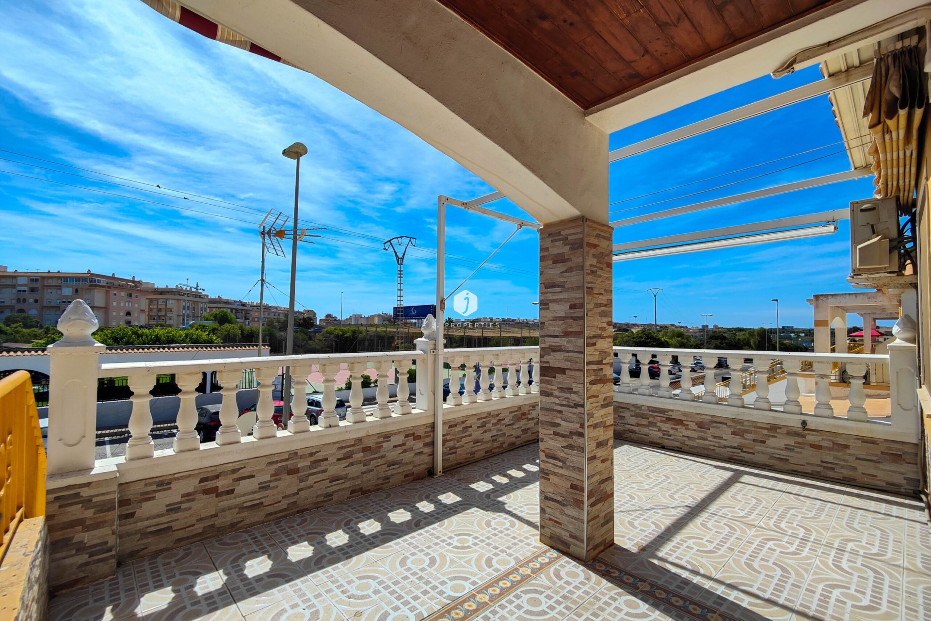 Aus zweiter Hand - Bungalow -
Torrevieja - Costa Blanca