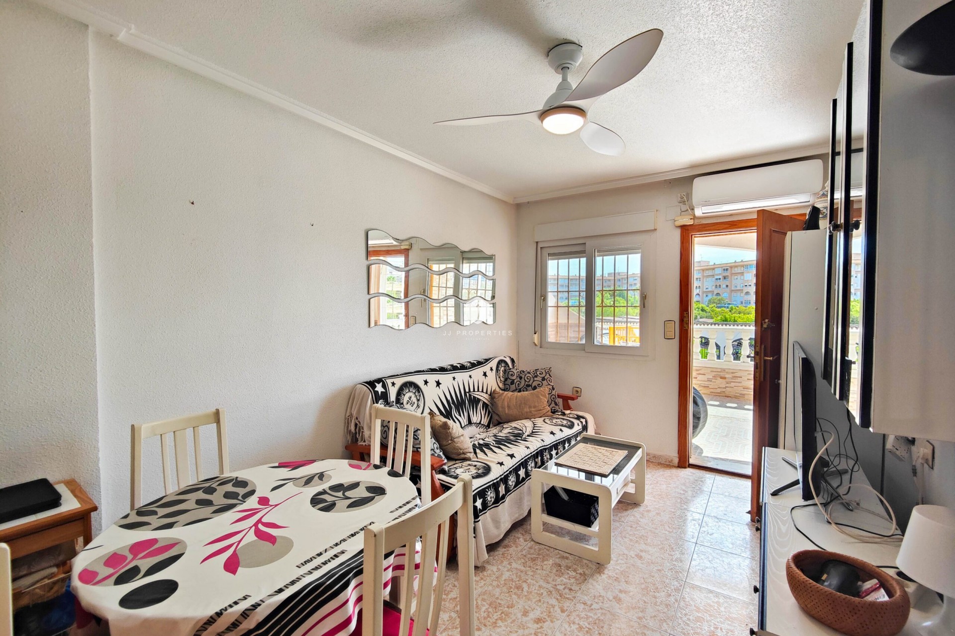 Aus zweiter Hand - Bungalow -
Torrevieja - Costa Blanca