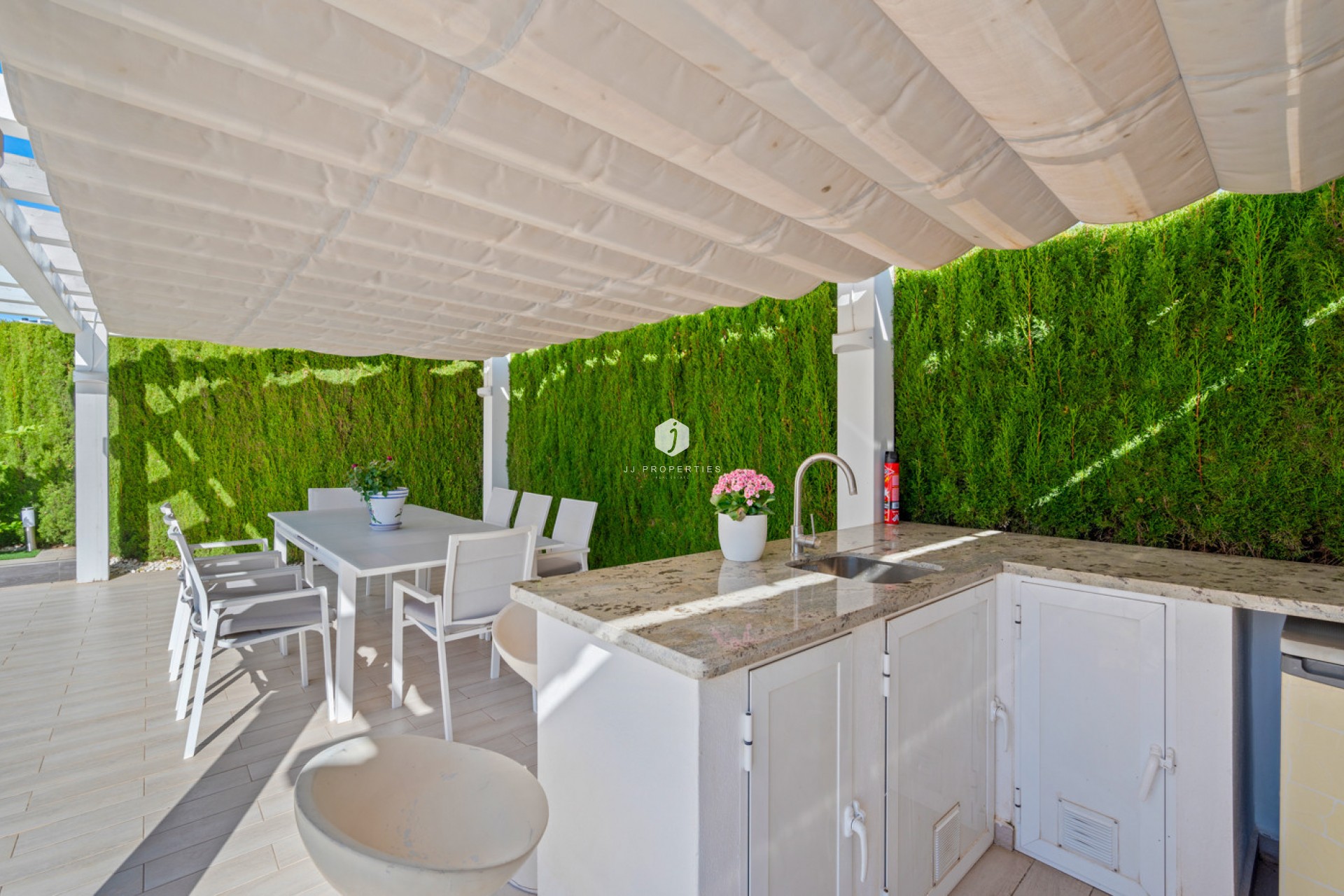 Aus zweiter Hand - Bungalow -
Torrevieja - Costa Blanca