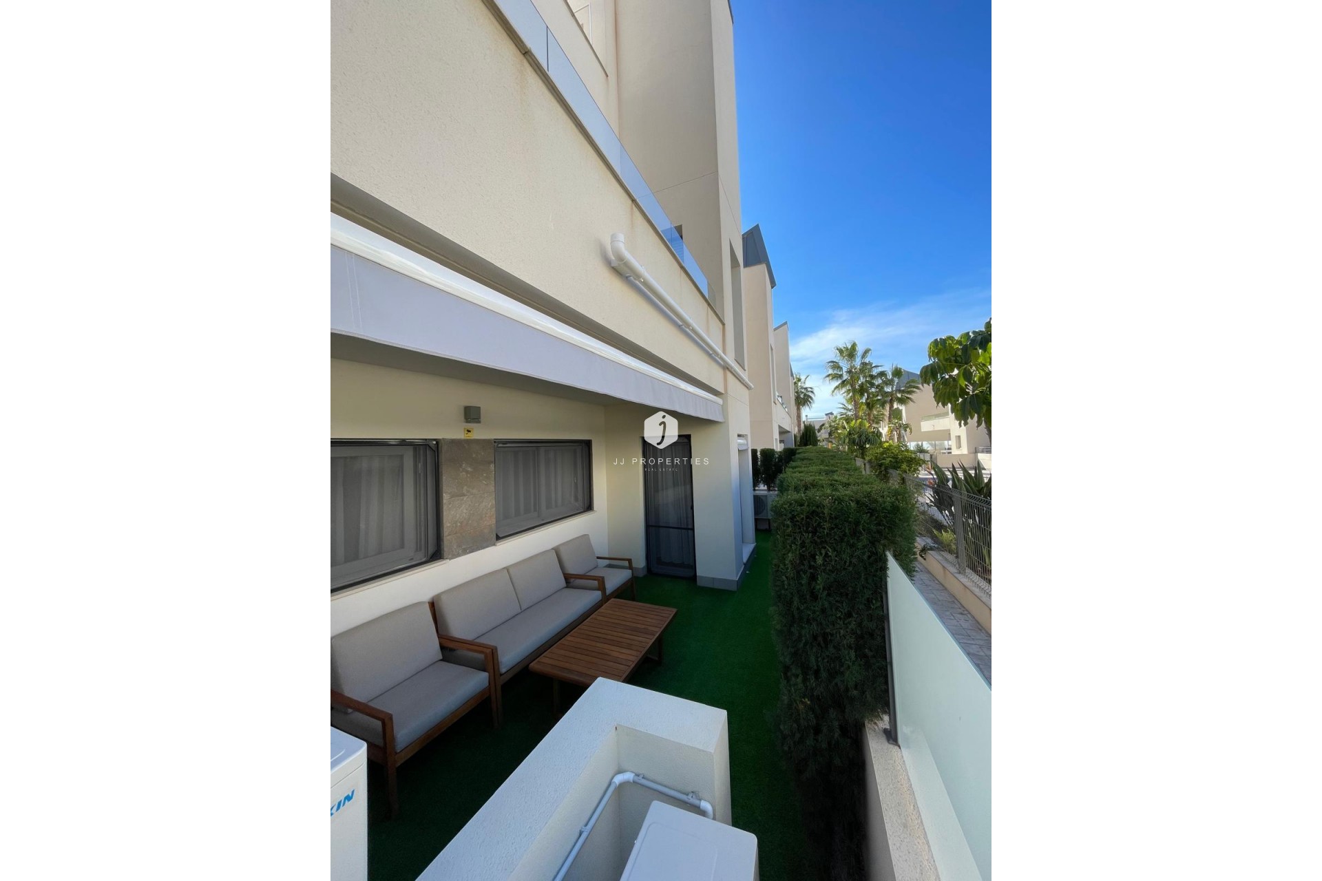 Aus zweiter Hand - Bungalow -
Torrevieja - Costa Blanca