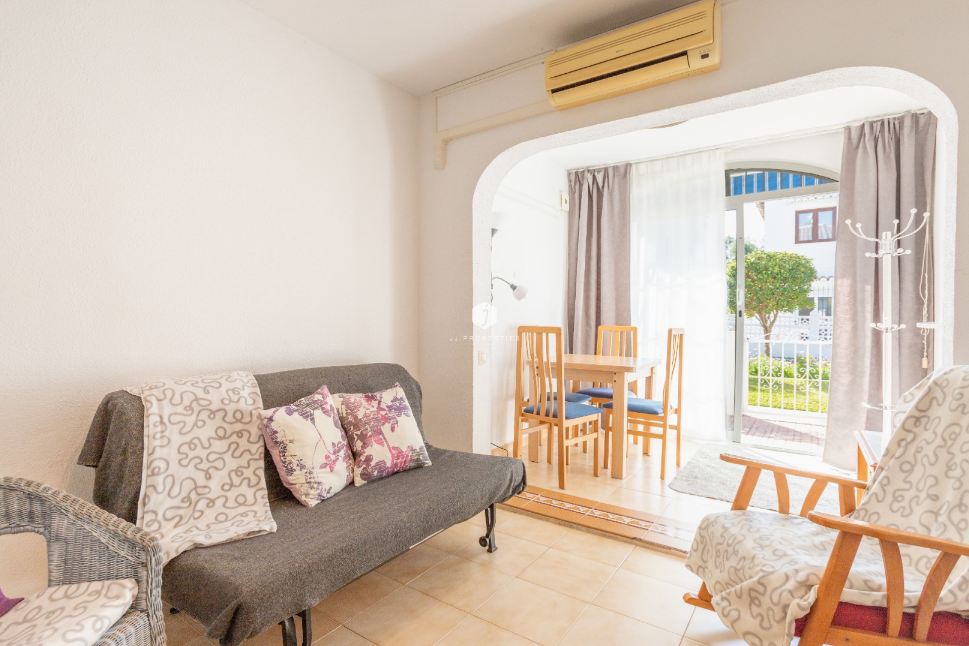 Aus zweiter Hand - Bungalow -
Torrevieja - Costa Blanca