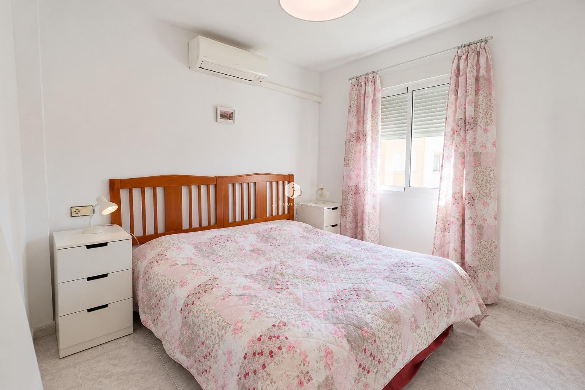 Aus zweiter Hand - Bungalow -
Torrevieja - Costa Blanca