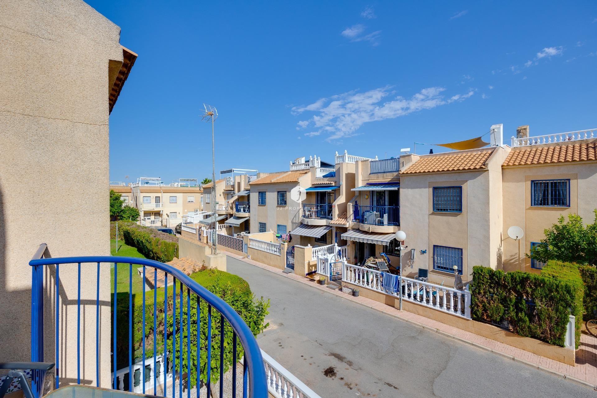 Aus zweiter Hand - Bungalow -
Torrevieja - El chaparral