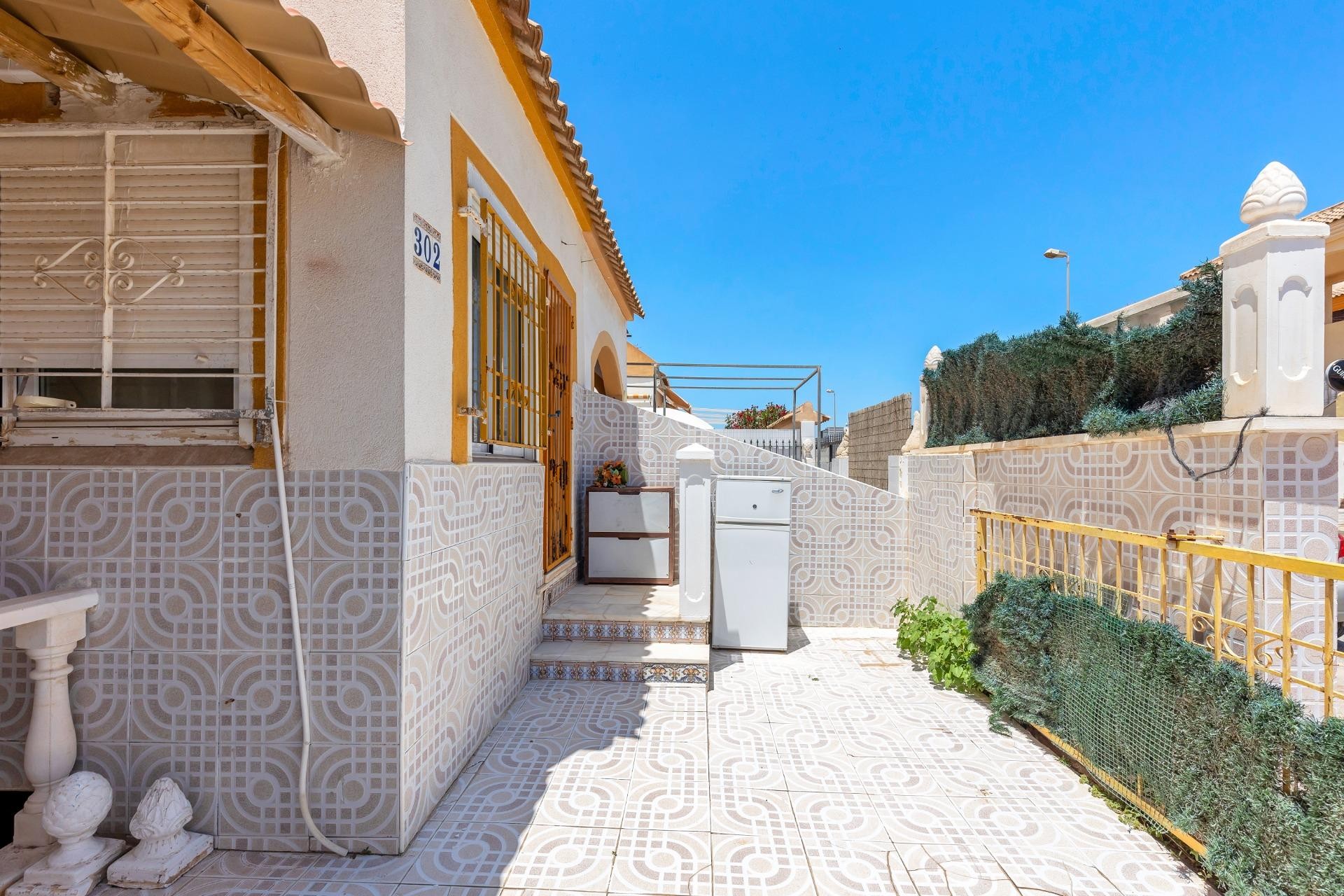 Aus zweiter Hand - Bungalow -
Torrevieja - El Limonar