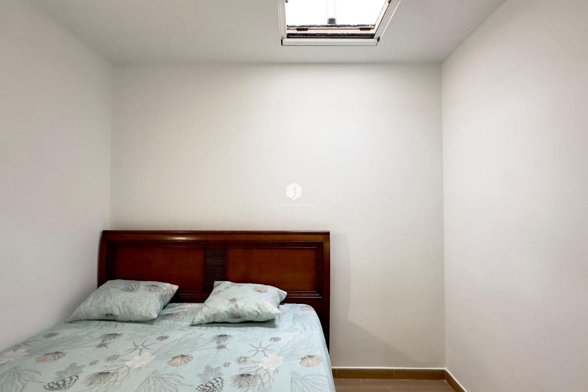 Aus zweiter Hand - Bungalow -
Torrevieja - El Limonar