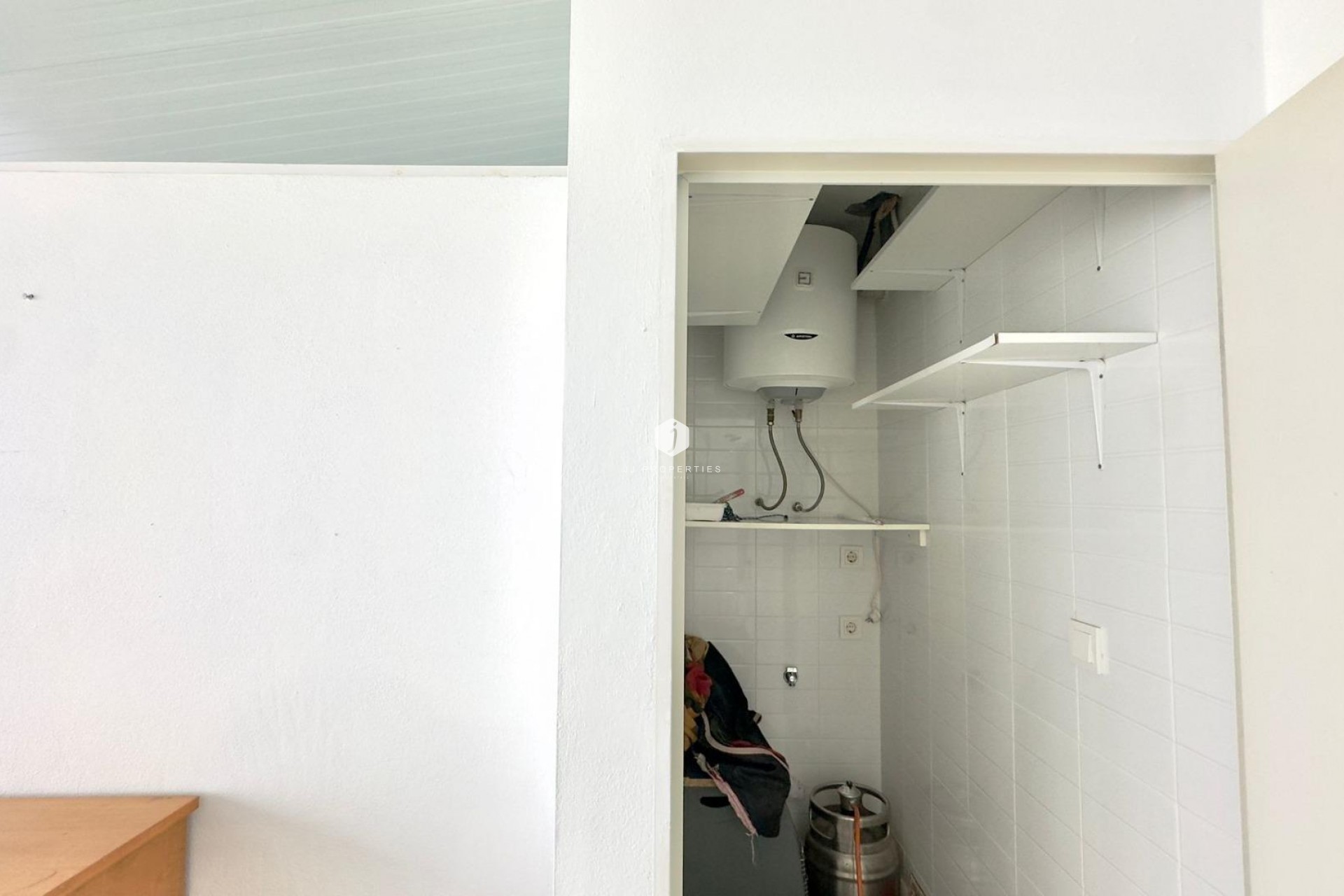 Aus zweiter Hand - Bungalow -
Torrevieja - El Limonar