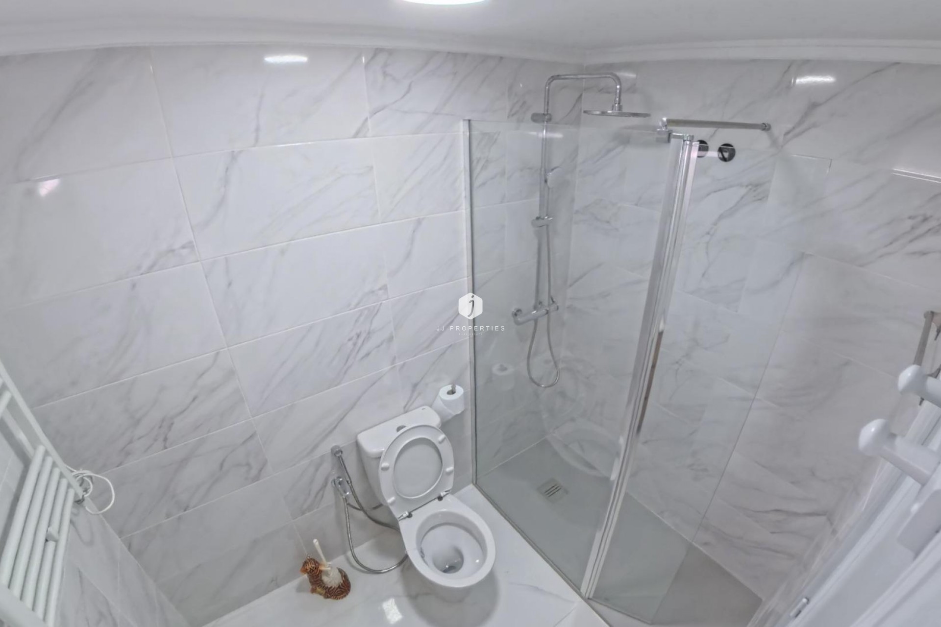 Aus zweiter Hand - Bungalow -
Torrevieja - El Limonar