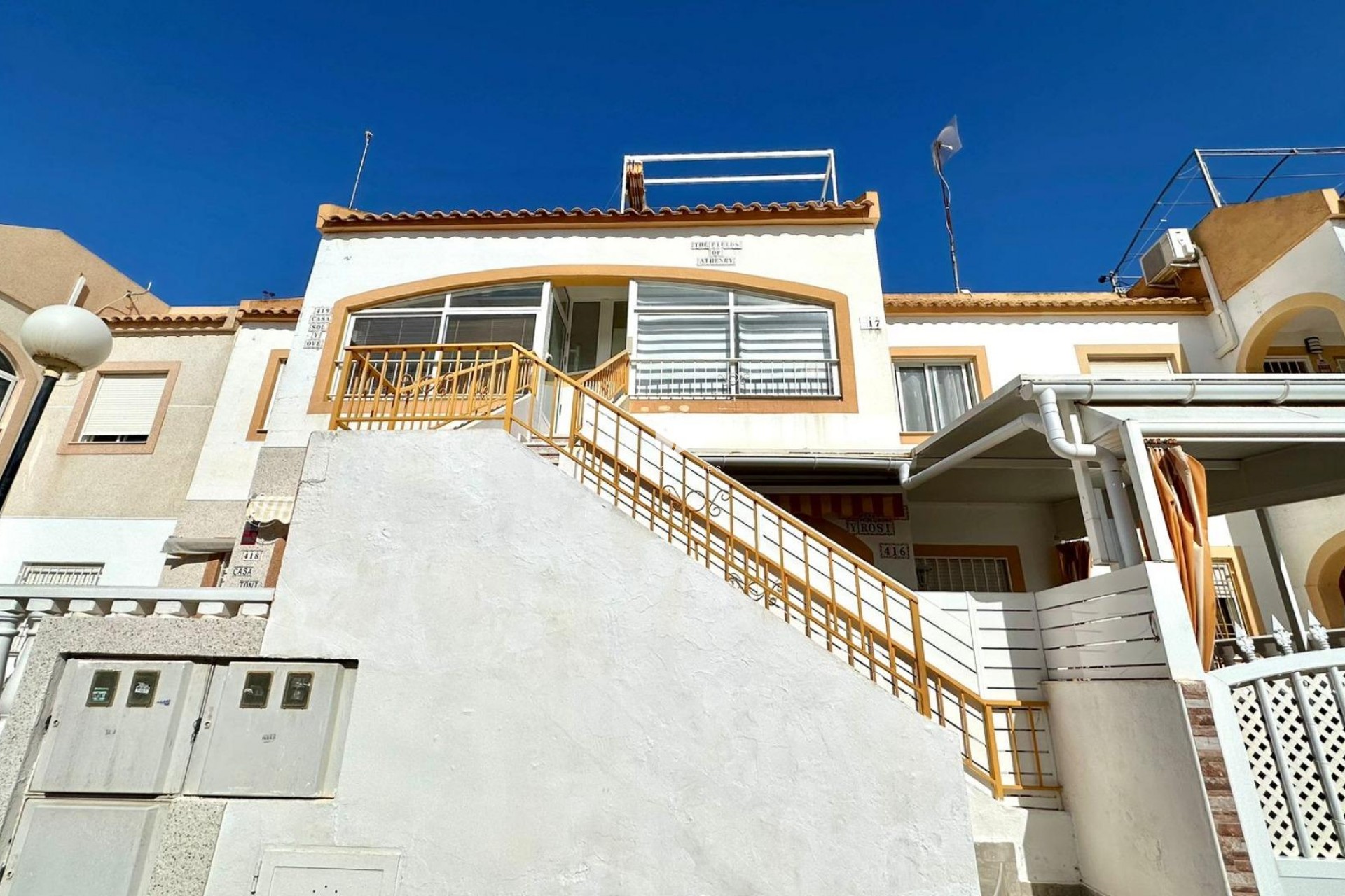 Aus zweiter Hand - Bungalow -
Torrevieja - El Limonar