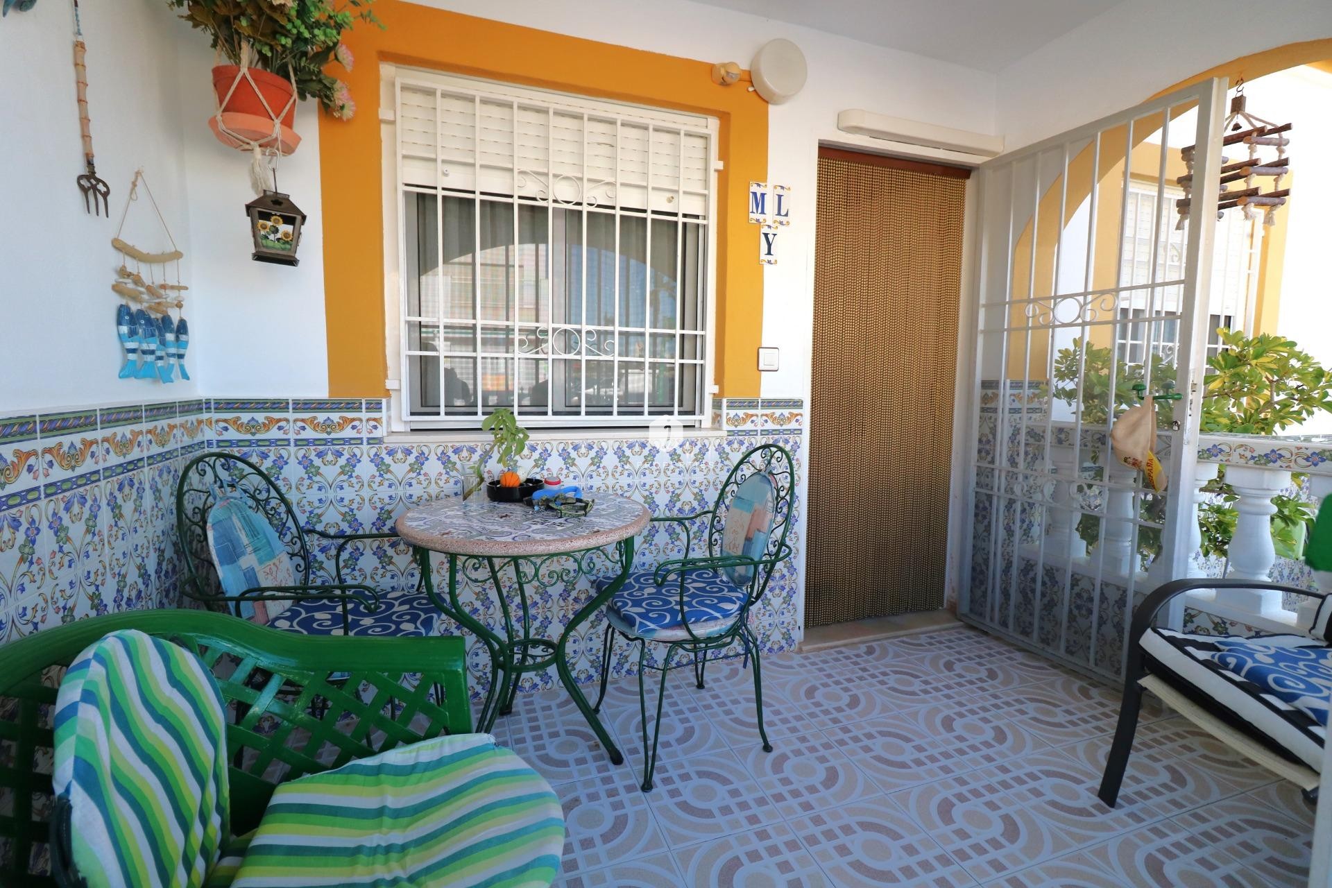 Aus zweiter Hand - Bungalow -
Torrevieja - El Limonar