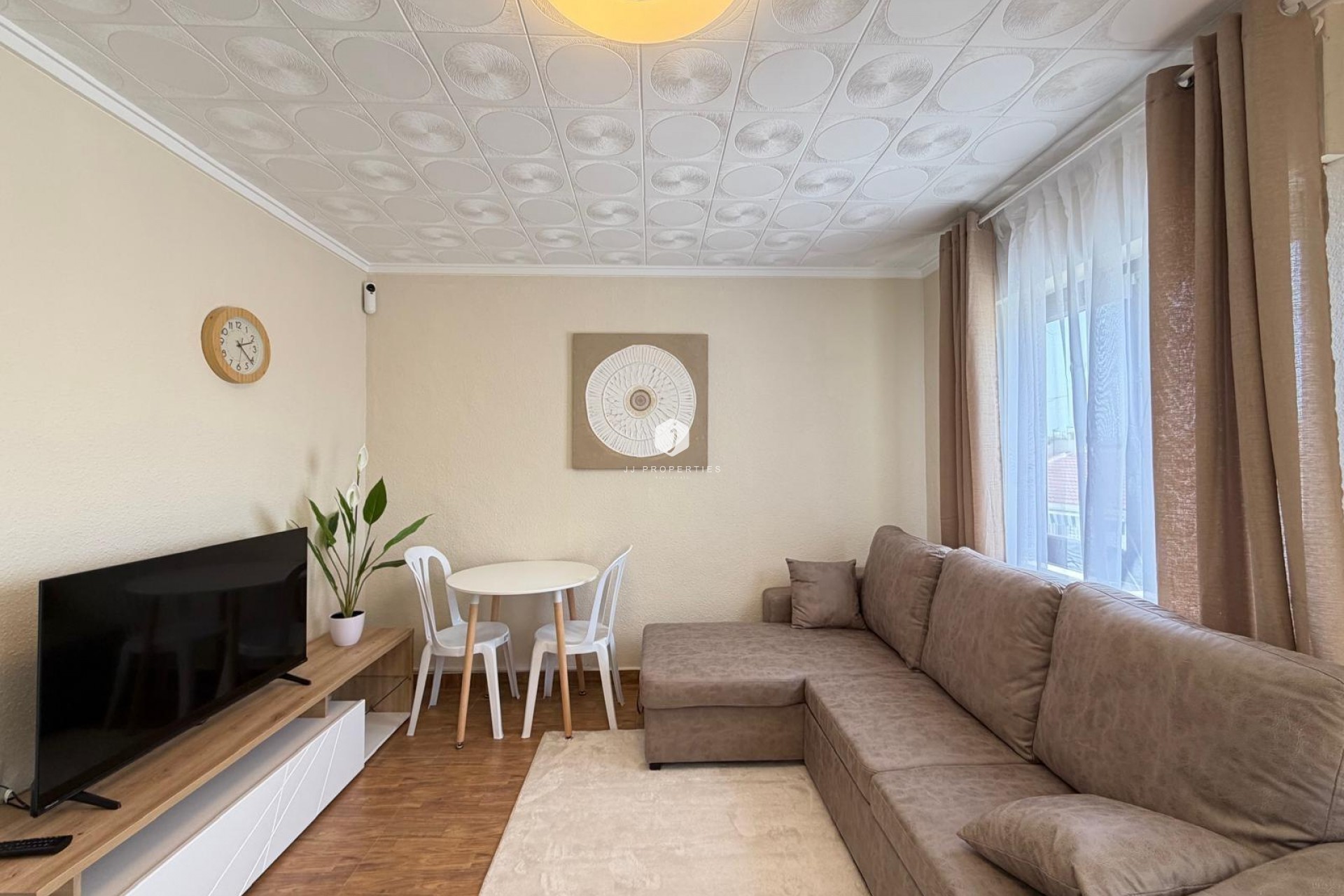Aus zweiter Hand - Bungalow -
Torrevieja - El Limonar