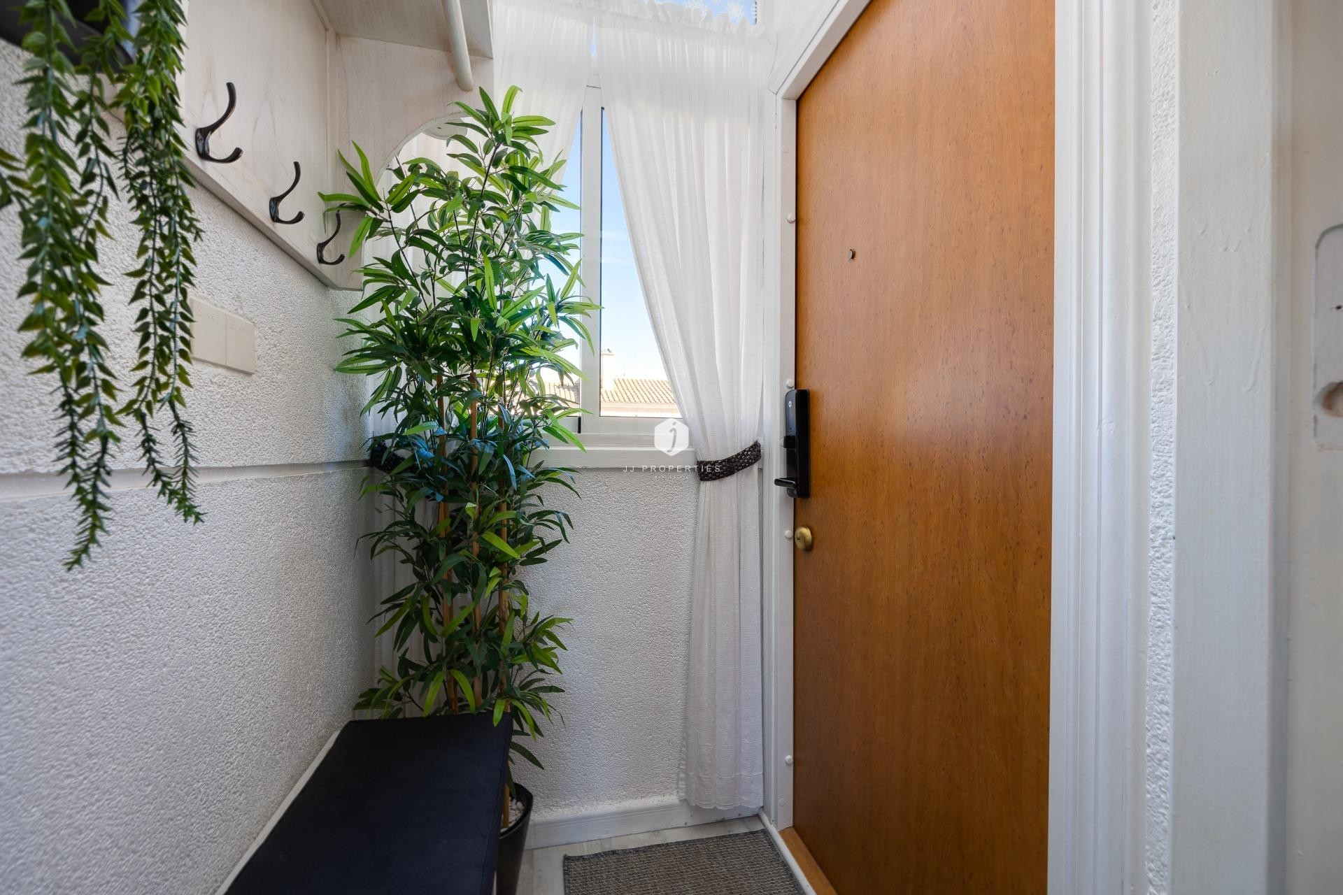 Aus zweiter Hand - Bungalow -
Torrevieja - El molino