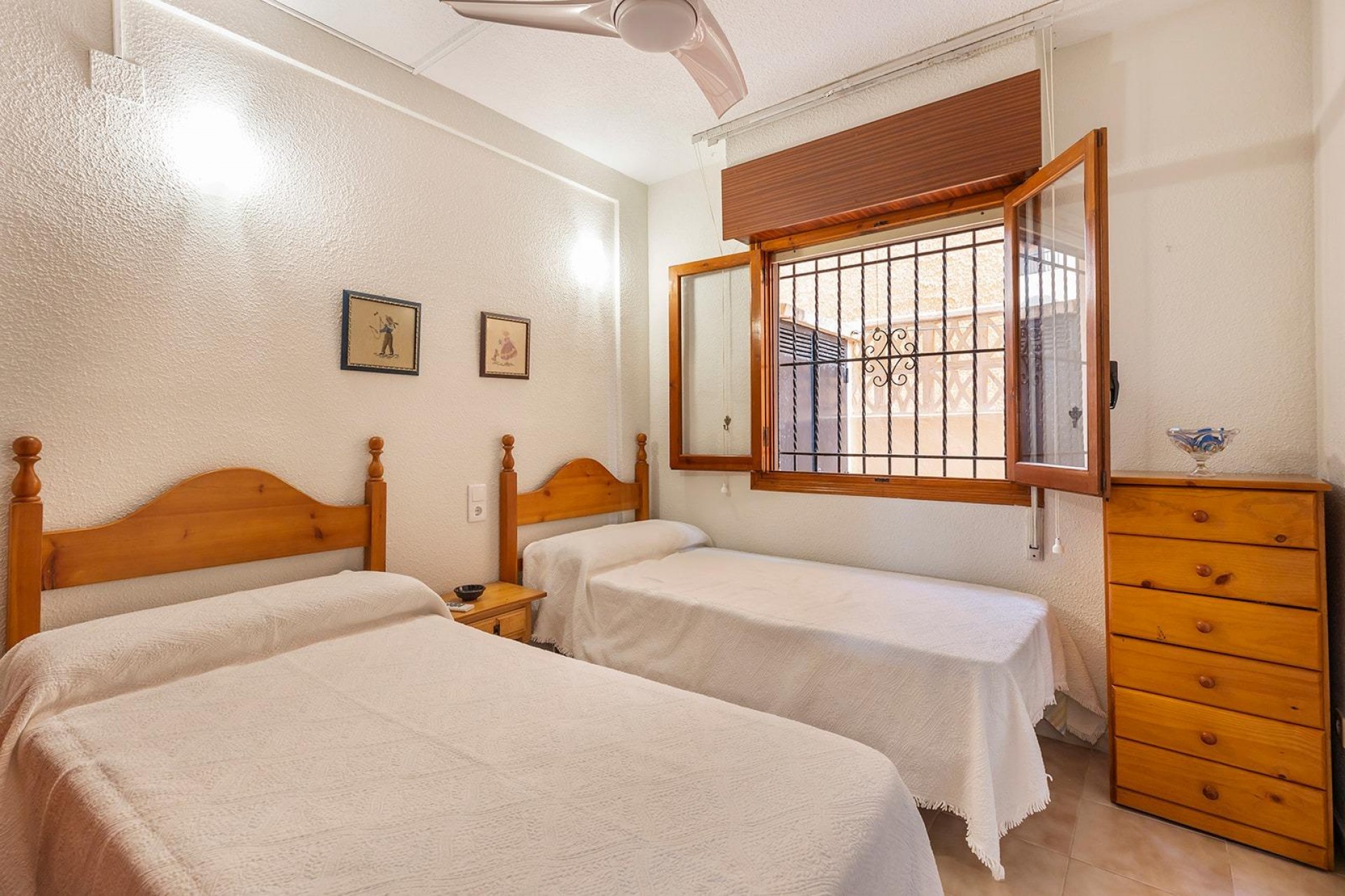 Aus zweiter Hand - Bungalow -
Torrevieja - La Mata