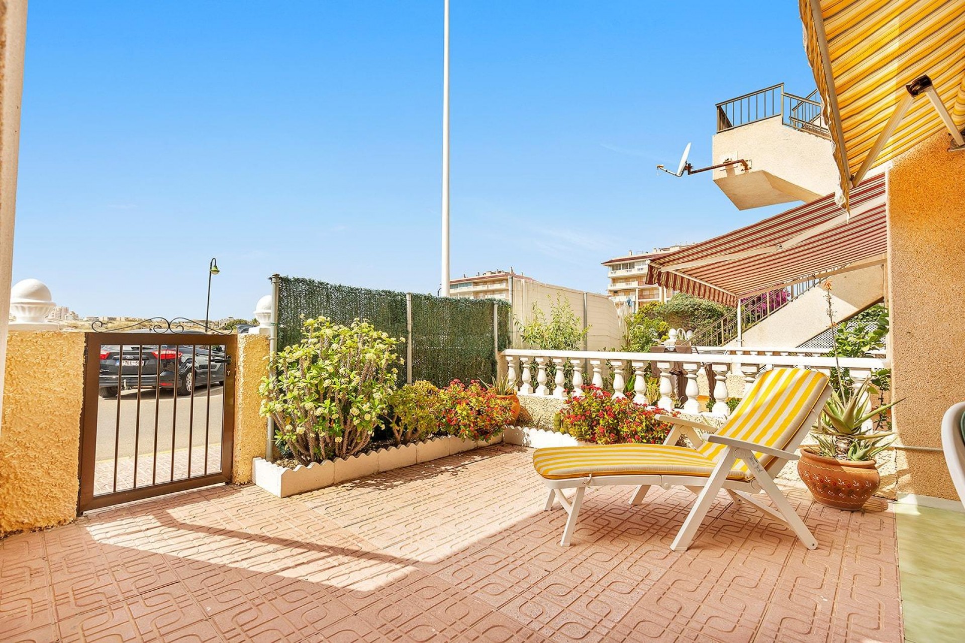 Aus zweiter Hand - Bungalow -
Torrevieja - La Mata