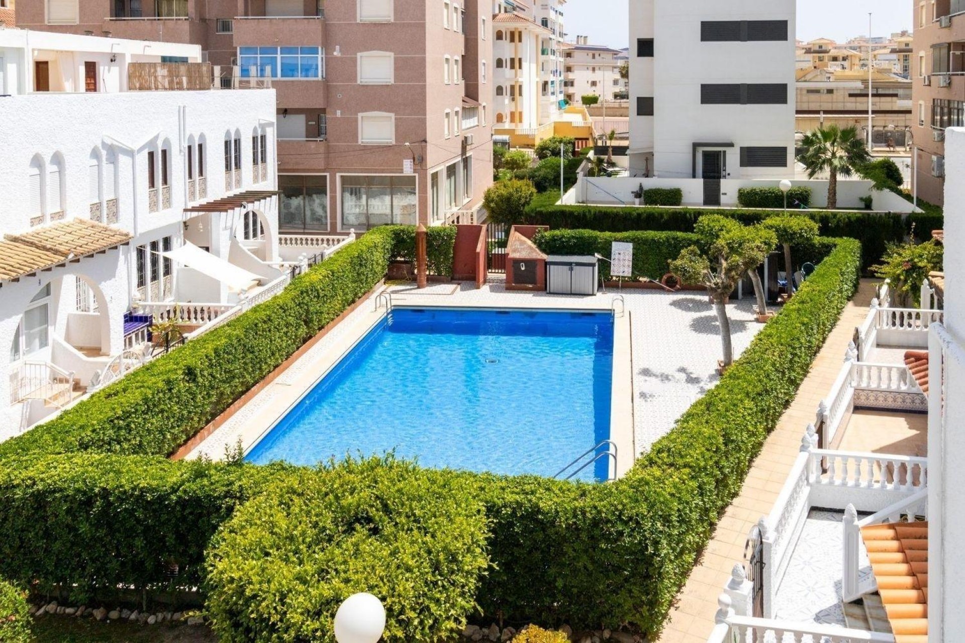 Aus zweiter Hand - Bungalow -
Torrevieja - La Mata