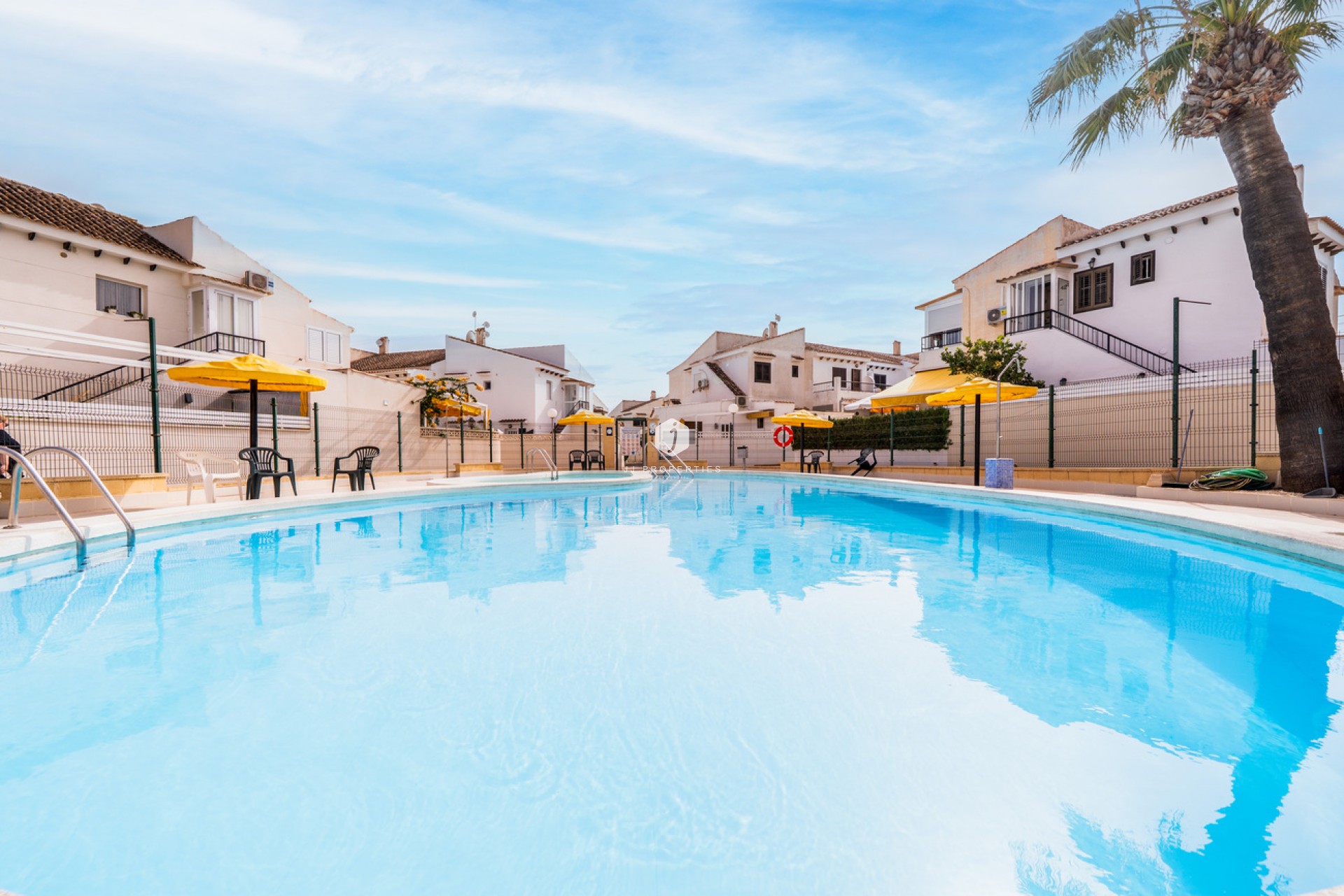 Aus zweiter Hand - Bungalow -
Torrevieja - La Mata