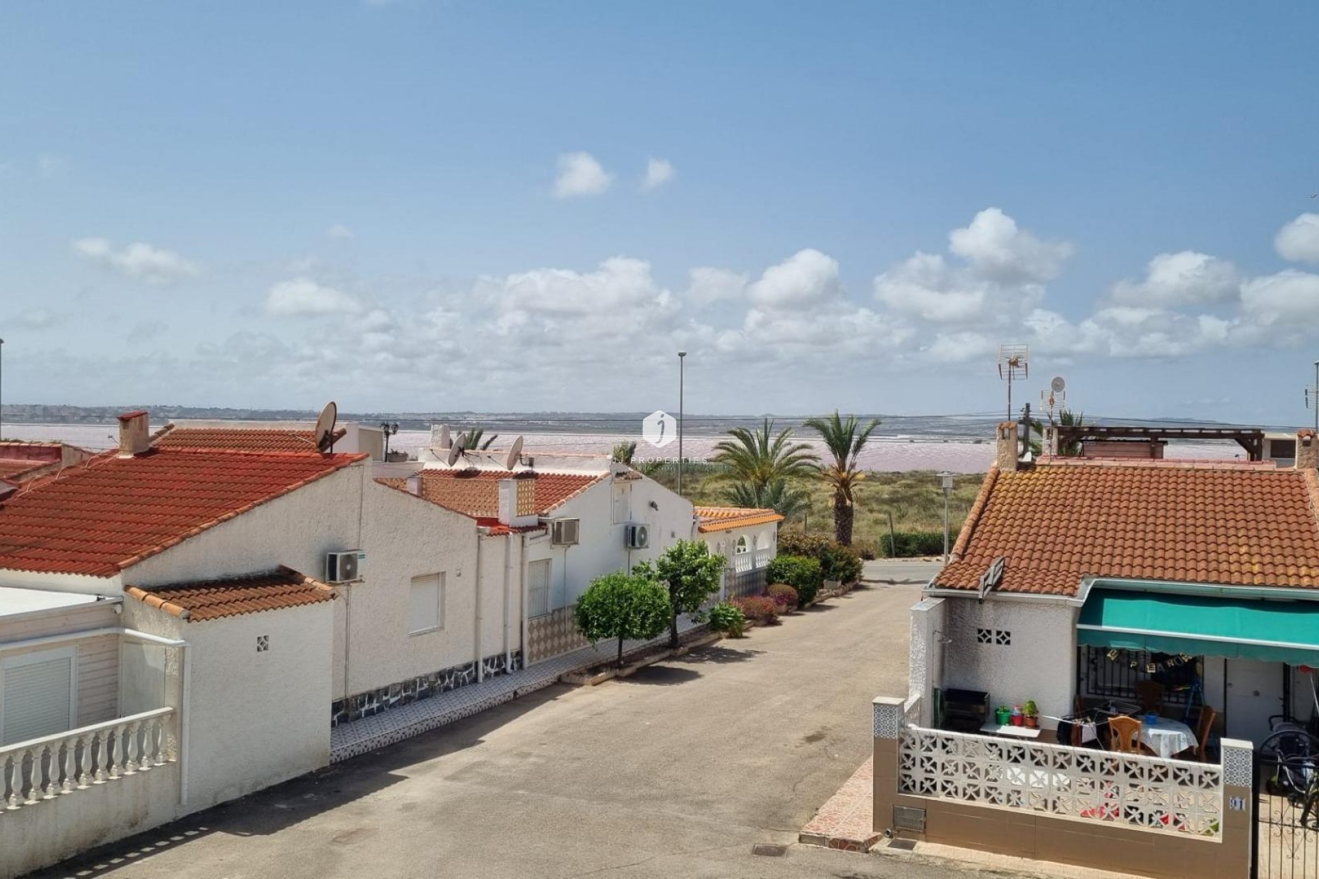 Aus zweiter Hand - Bungalow -
Torrevieja - La Siesta - El Salado - Torreta