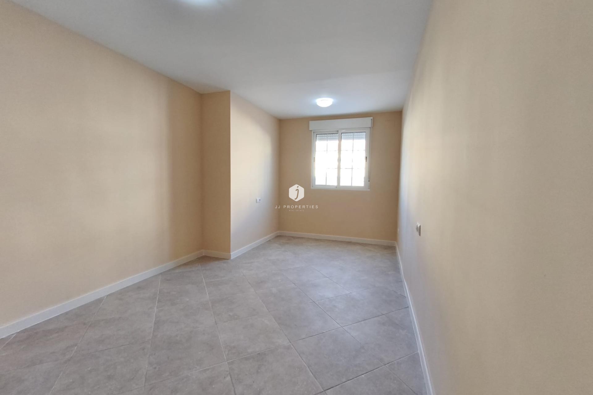 Aus zweiter Hand - Bungalow -
Torrevieja - La Siesta - El Salado - Torreta