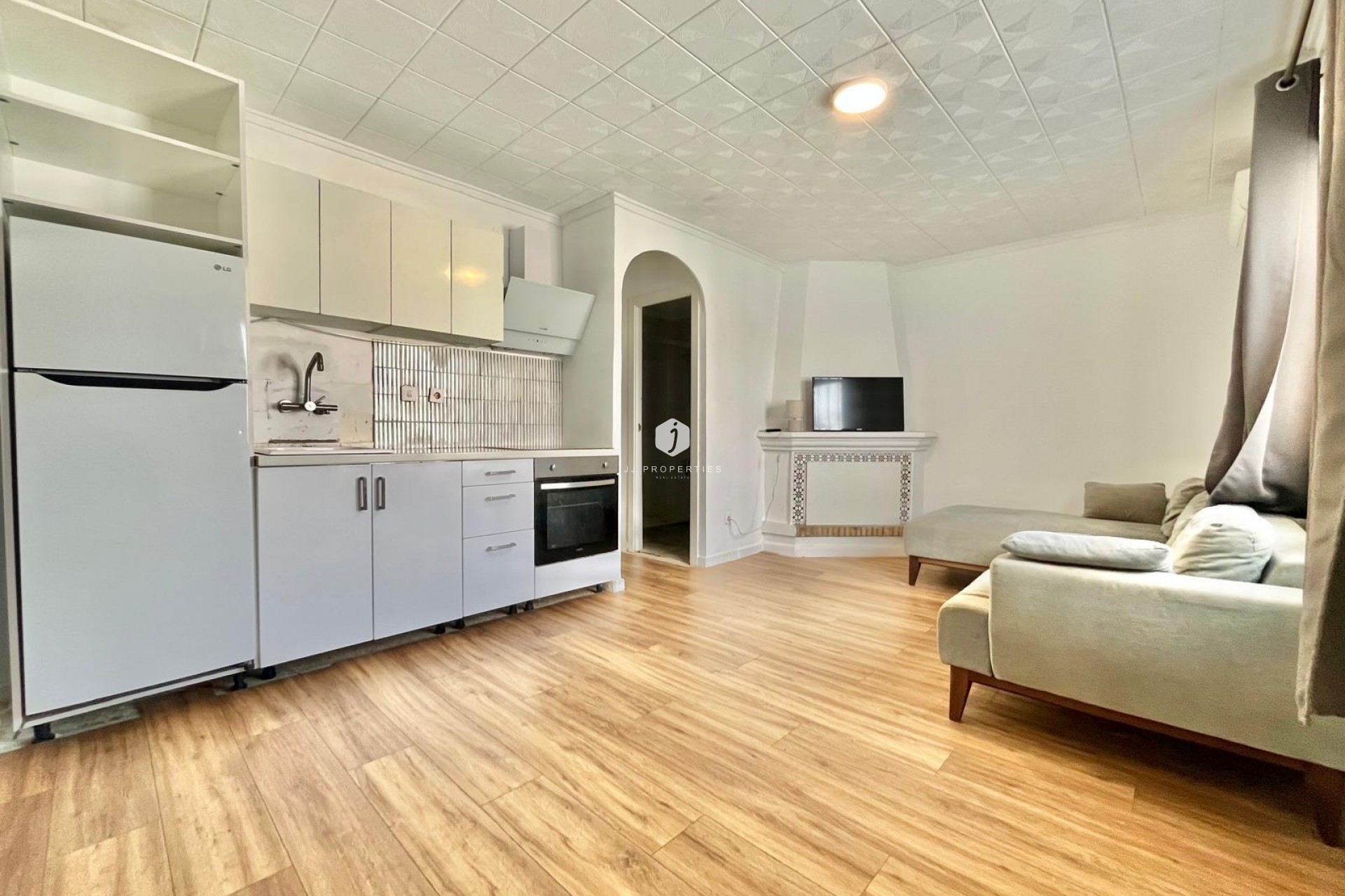 Aus zweiter Hand - Bungalow -
Torrevieja - La Siesta - El Salado - Torreta