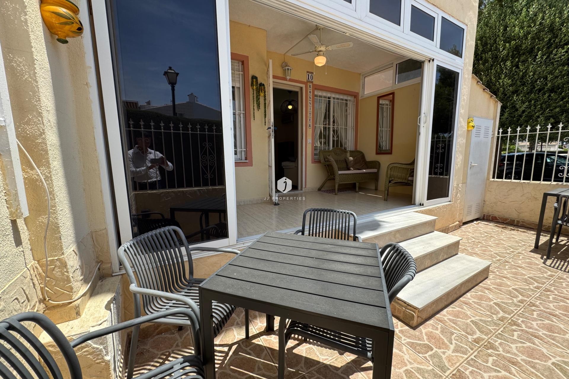 Aus zweiter Hand - Bungalow -
Torrevieja - La Siesta - El Salado - Torreta