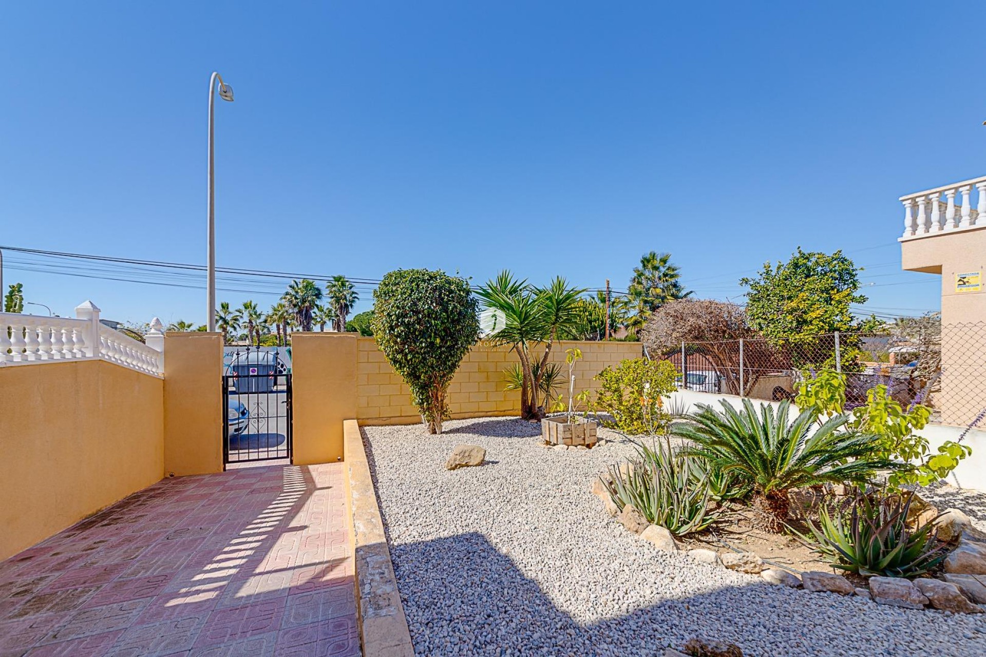 Aus zweiter Hand - Bungalow -
Torrevieja - La Siesta - El Salado - Torreta