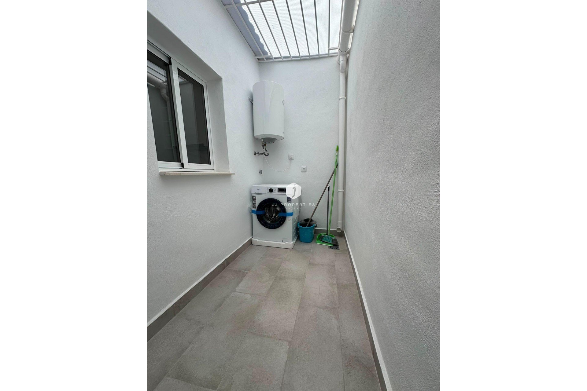 Aus zweiter Hand - Bungalow -
Torrevieja - La Siesta - El Salado - Torreta