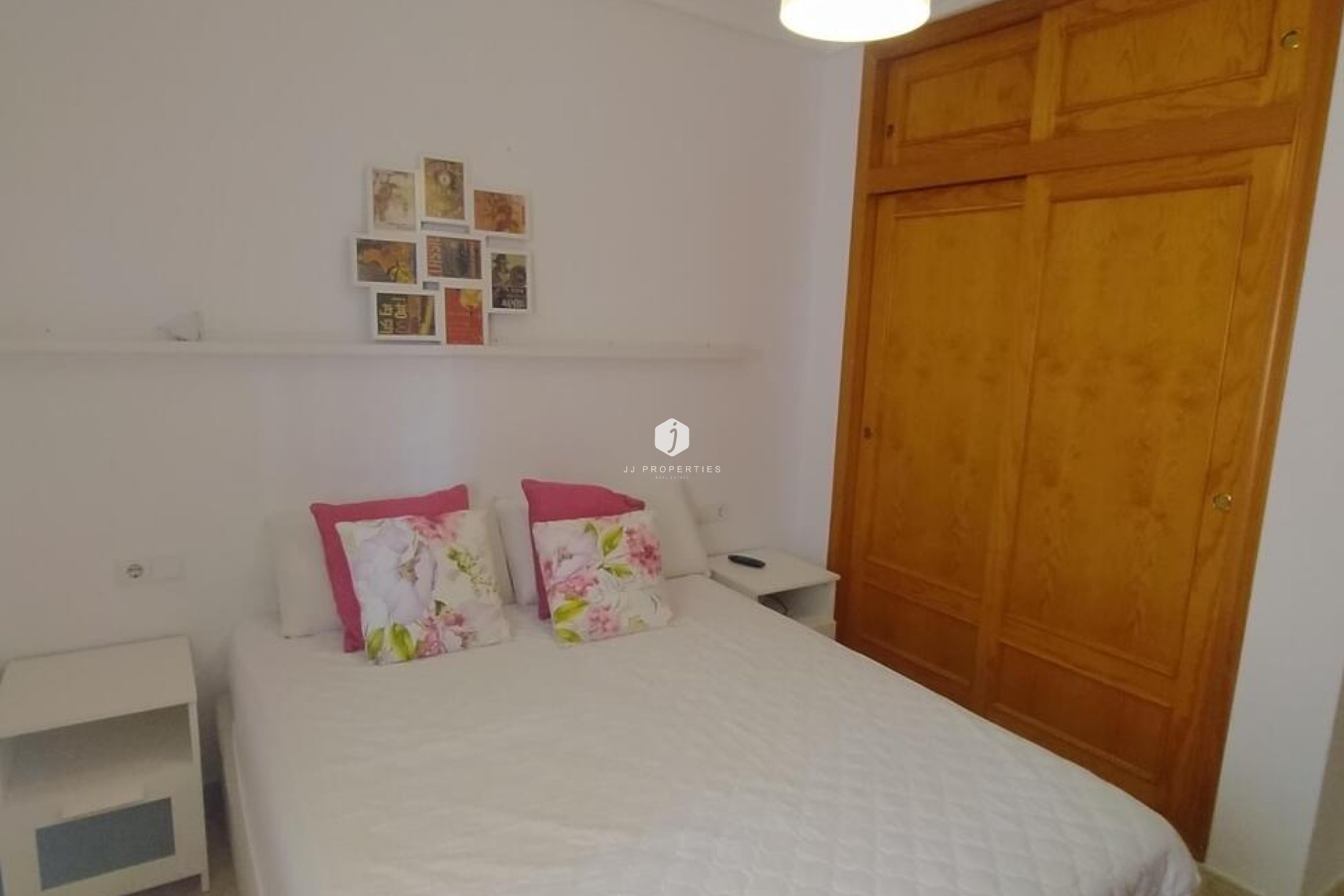 Aus zweiter Hand - Bungalow -
Torrevieja - LA VELETA MAR AZUL