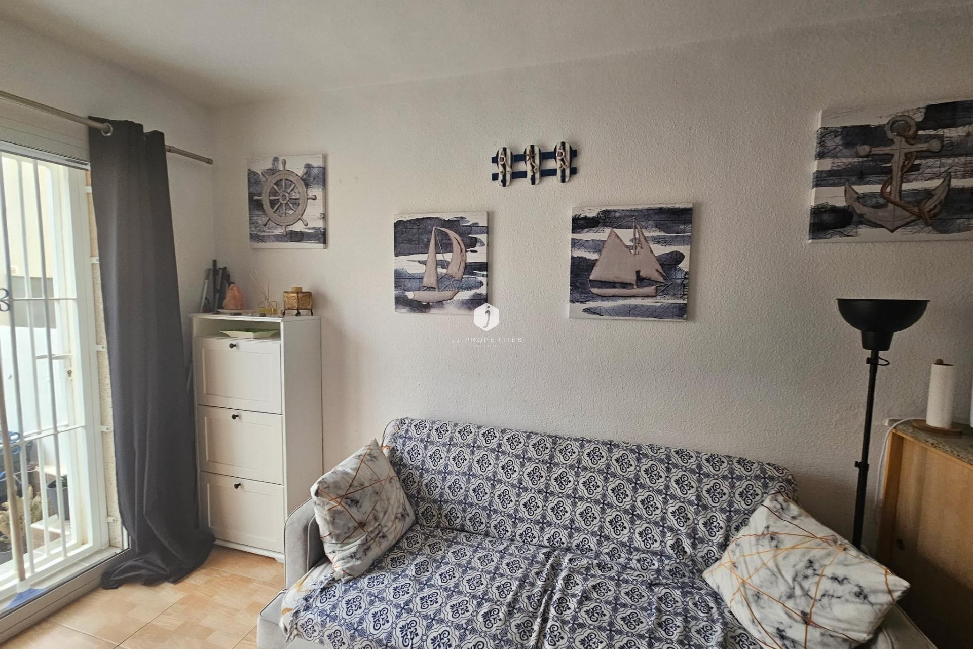 Aus zweiter Hand - Bungalow -
Torrevieja - Lago Jardin