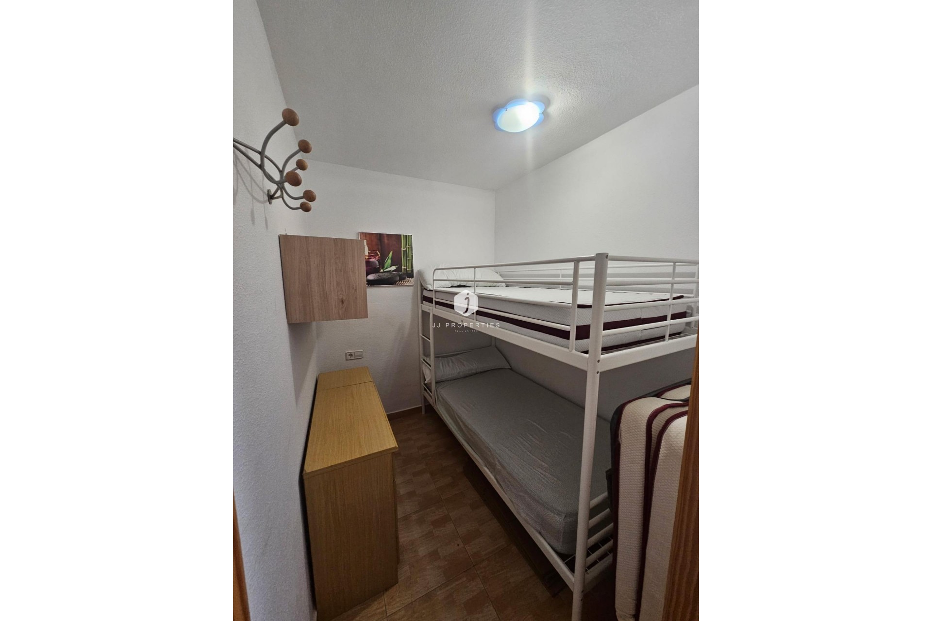 Aus zweiter Hand - Bungalow -
Torrevieja - Lago Jardin