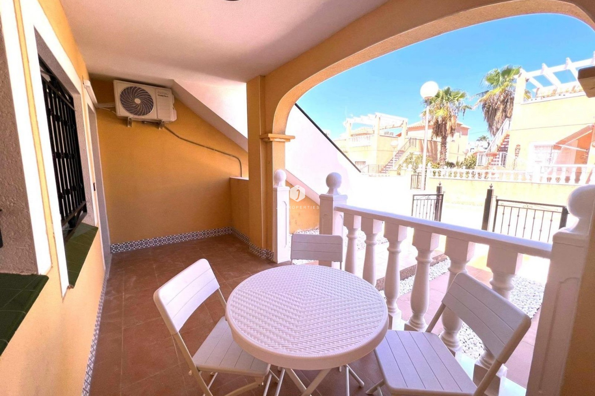 Aus zweiter Hand - Bungalow -
Torrevieja - Los Balcones - Los Altos del Edén