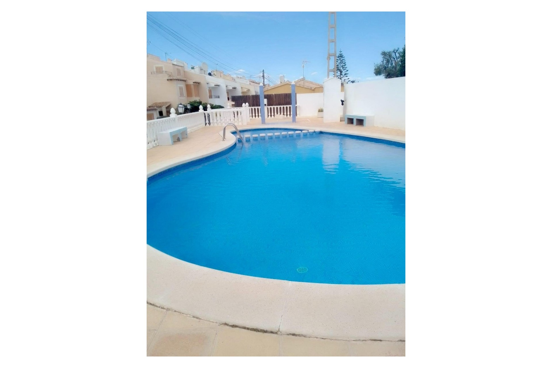 Aus zweiter Hand - Bungalow -
Torrevieja - Los balcones