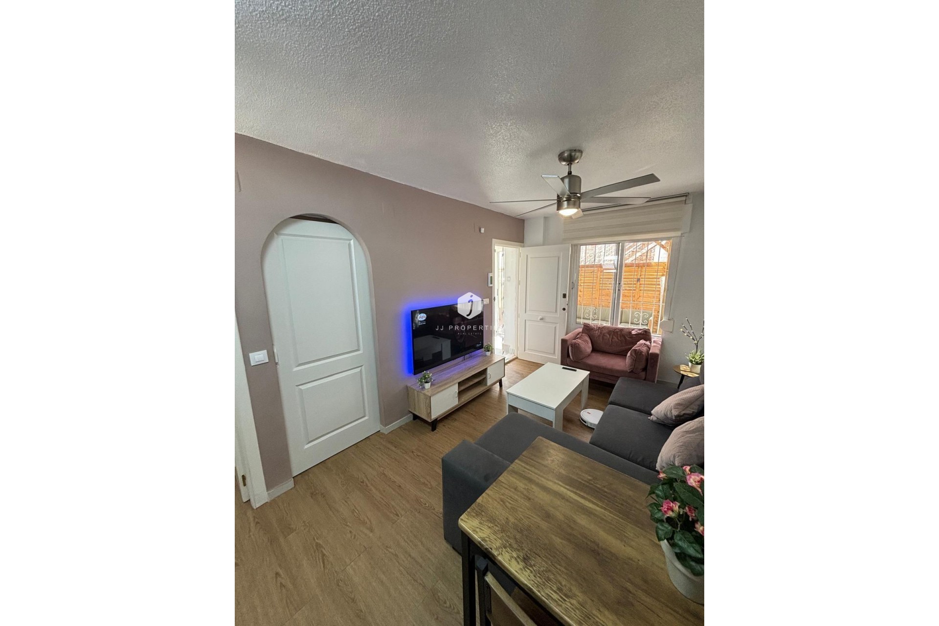 Aus zweiter Hand - Bungalow -
Torrevieja - Los Balcones