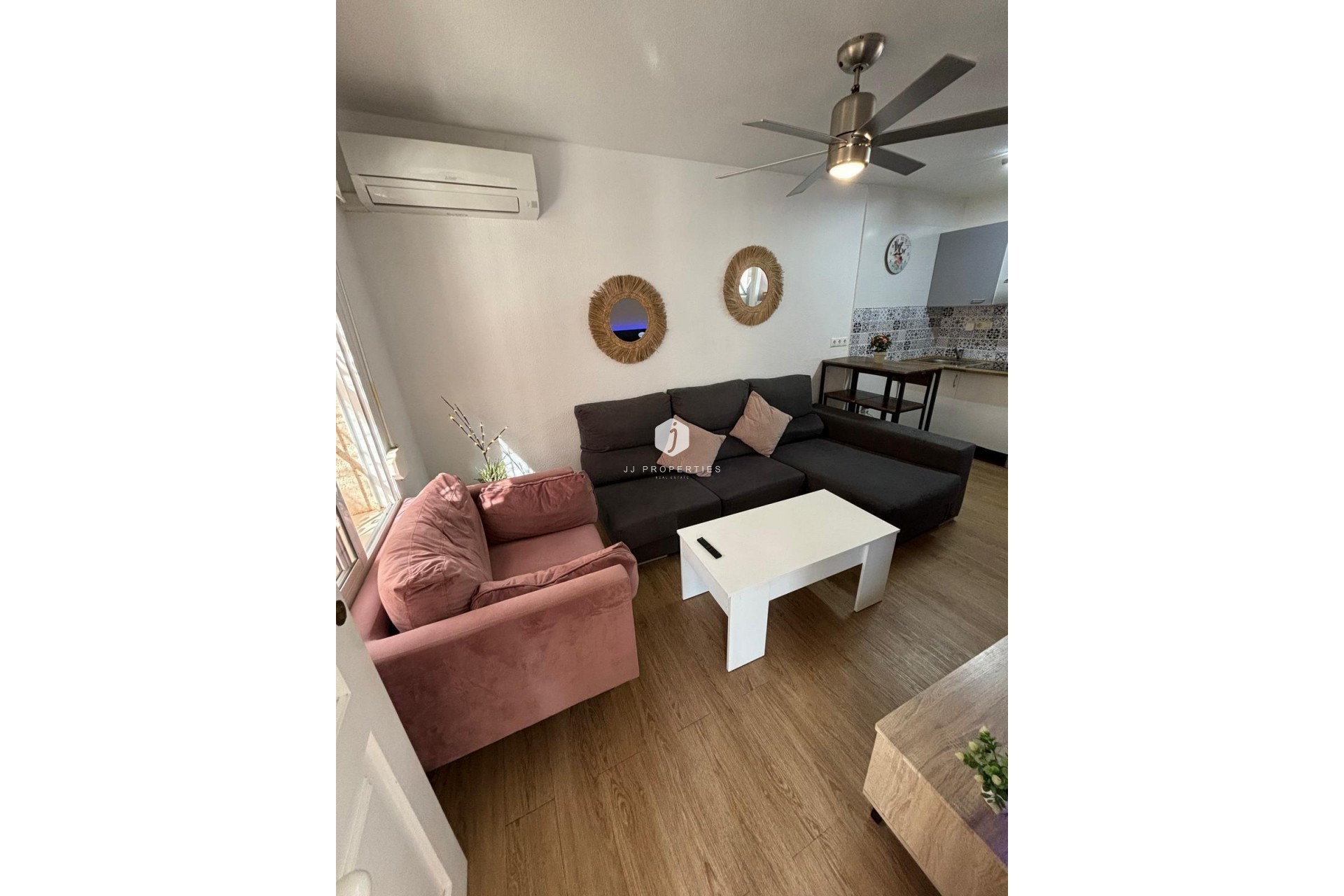 Aus zweiter Hand - Bungalow -
Torrevieja - Los Balcones