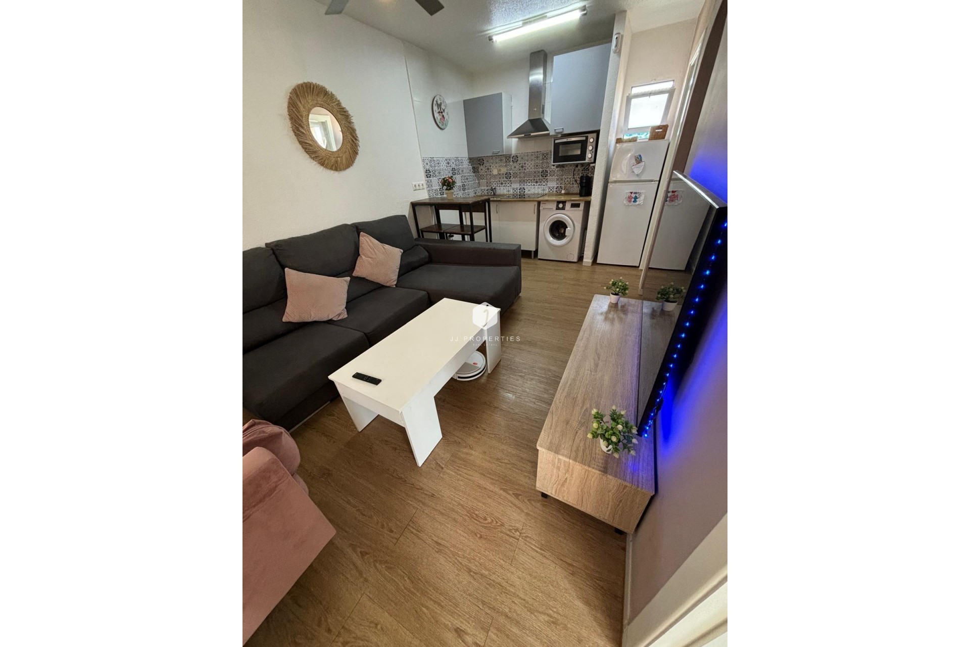 Aus zweiter Hand - Bungalow -
Torrevieja - Los Balcones