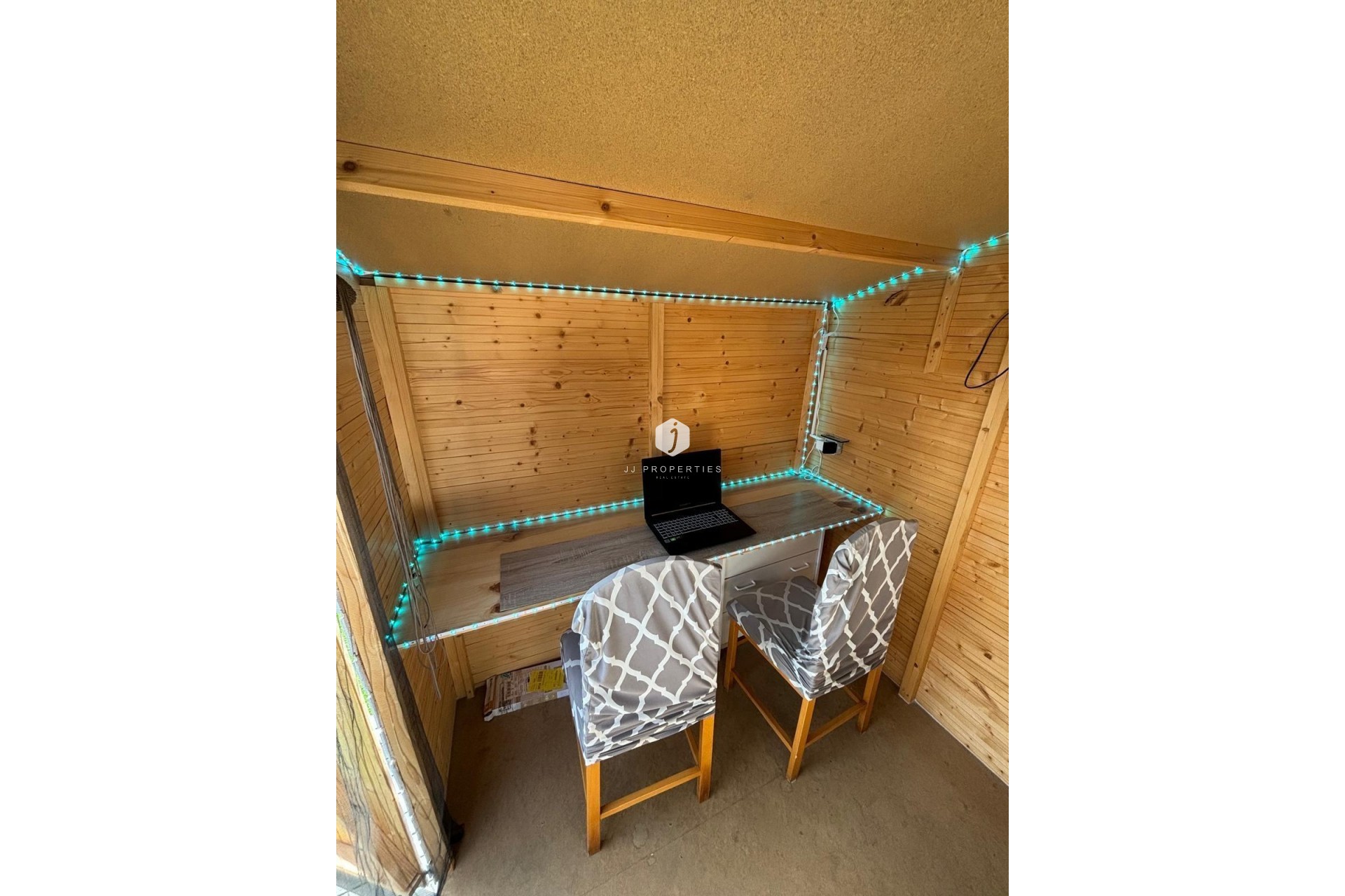 Aus zweiter Hand - Bungalow -
Torrevieja - Los Balcones