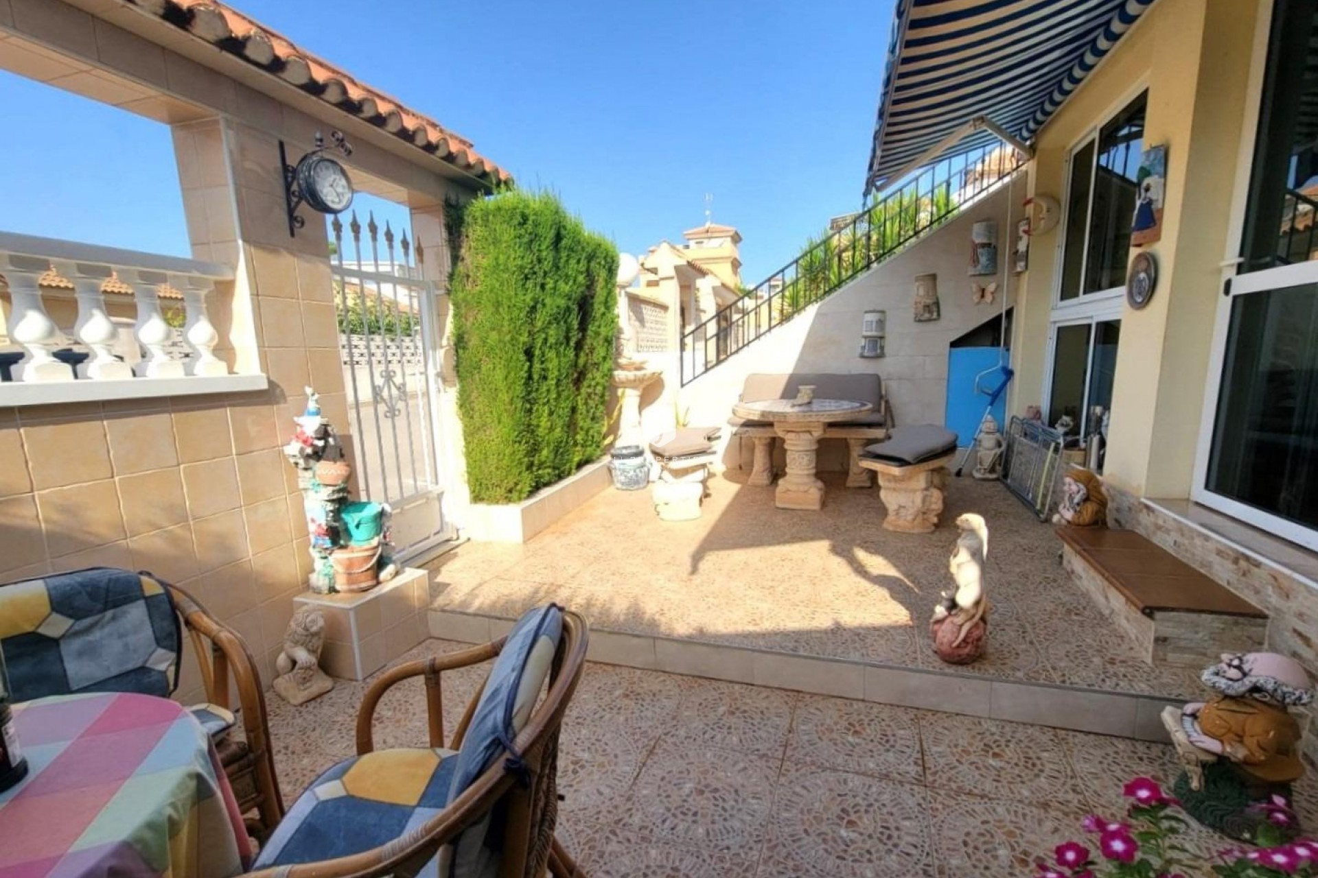 Aus zweiter Hand - Bungalow -
Torrevieja - Los Frutales