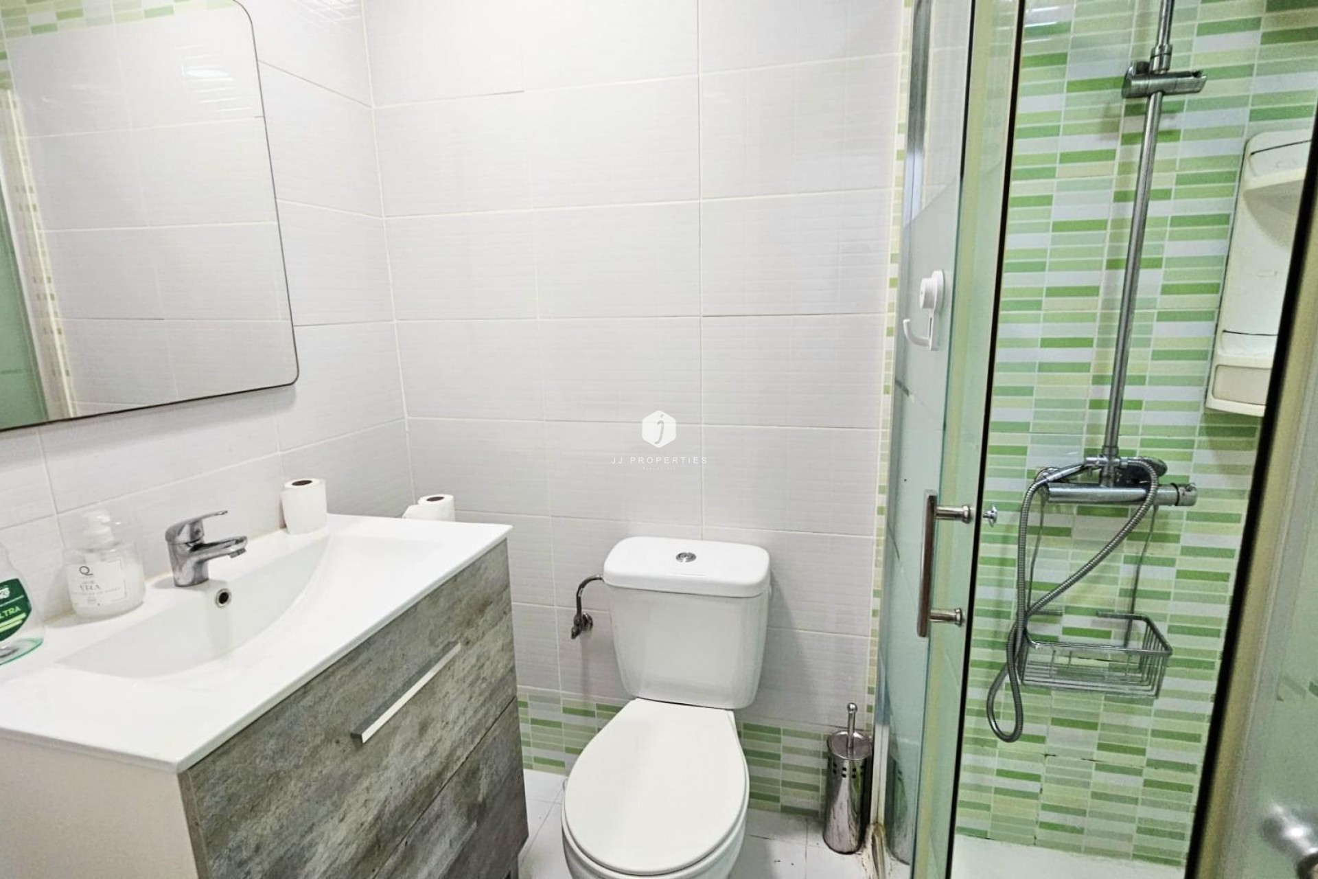 Aus zweiter Hand - Bungalow -
Torrevieja - Nueva Torrevieja
