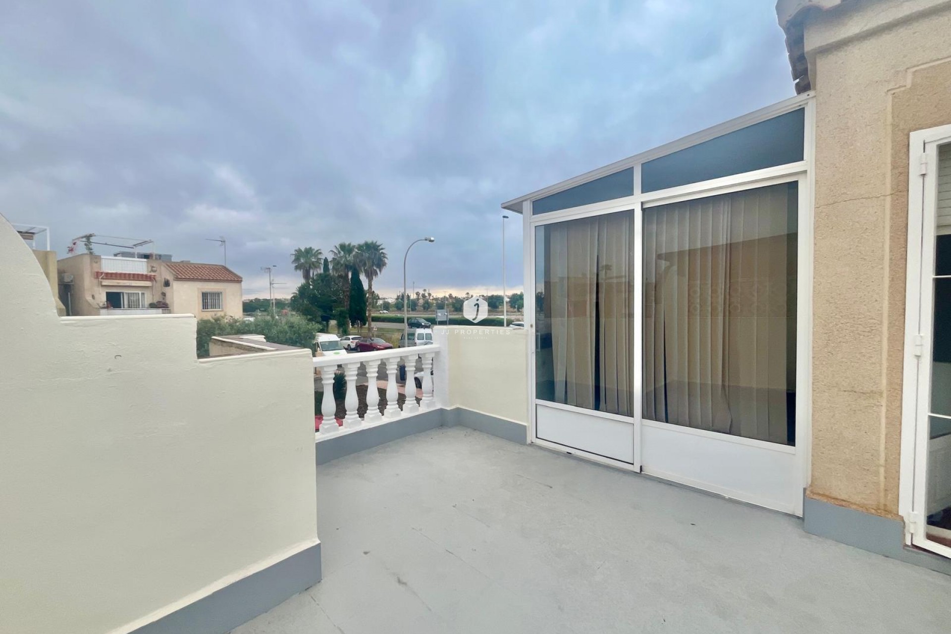Aus zweiter Hand - Bungalow -
Torrevieja - Paraje Natural