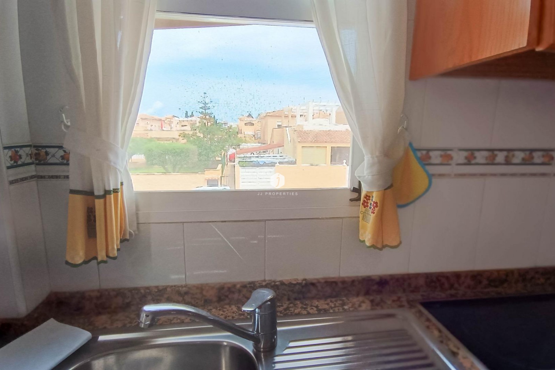 Aus zweiter Hand - Bungalow -
Torrevieja - Parque Acuático - Sector 25