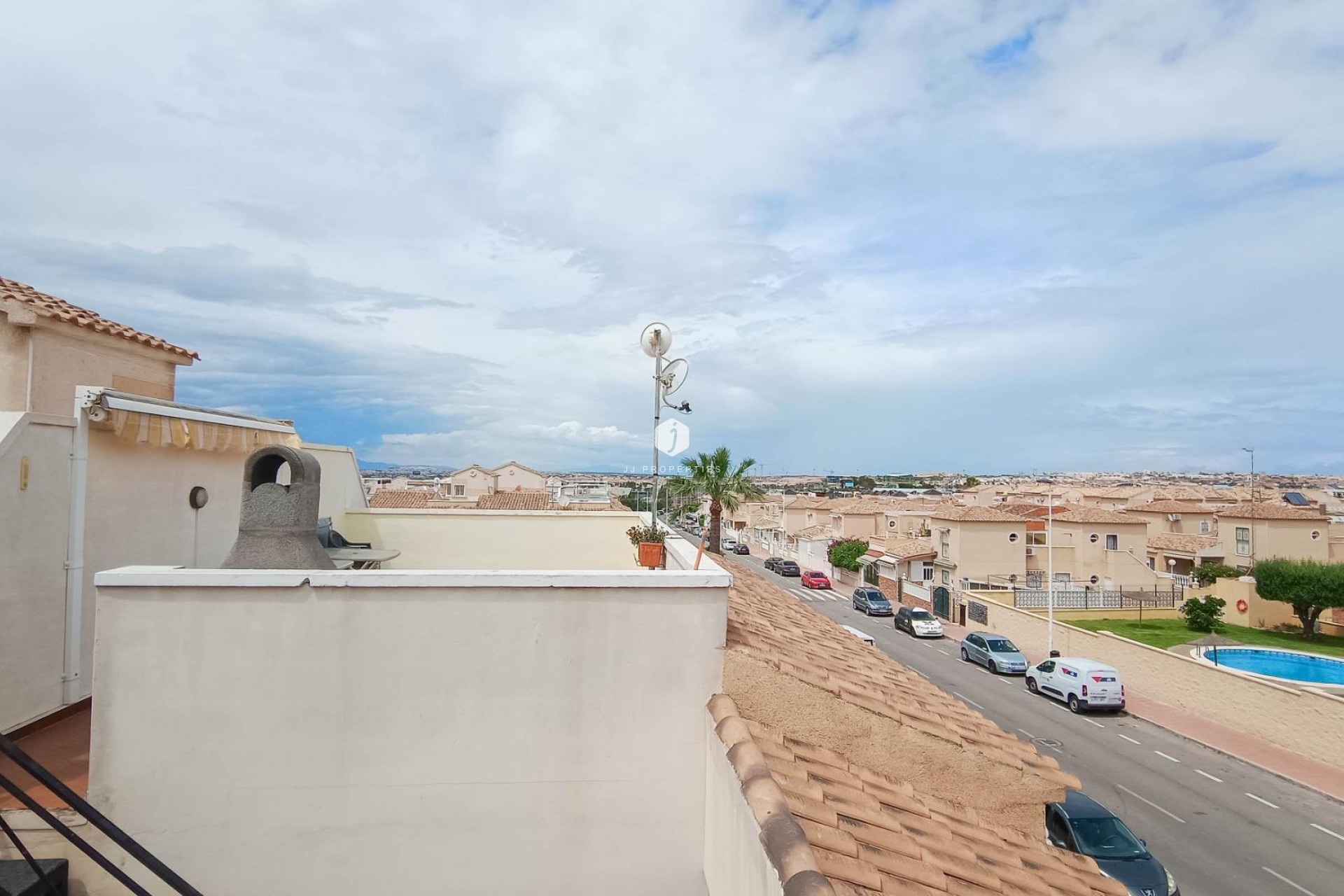 Aus zweiter Hand - Bungalow -
Torrevieja - Parque Acuático - Sector 25