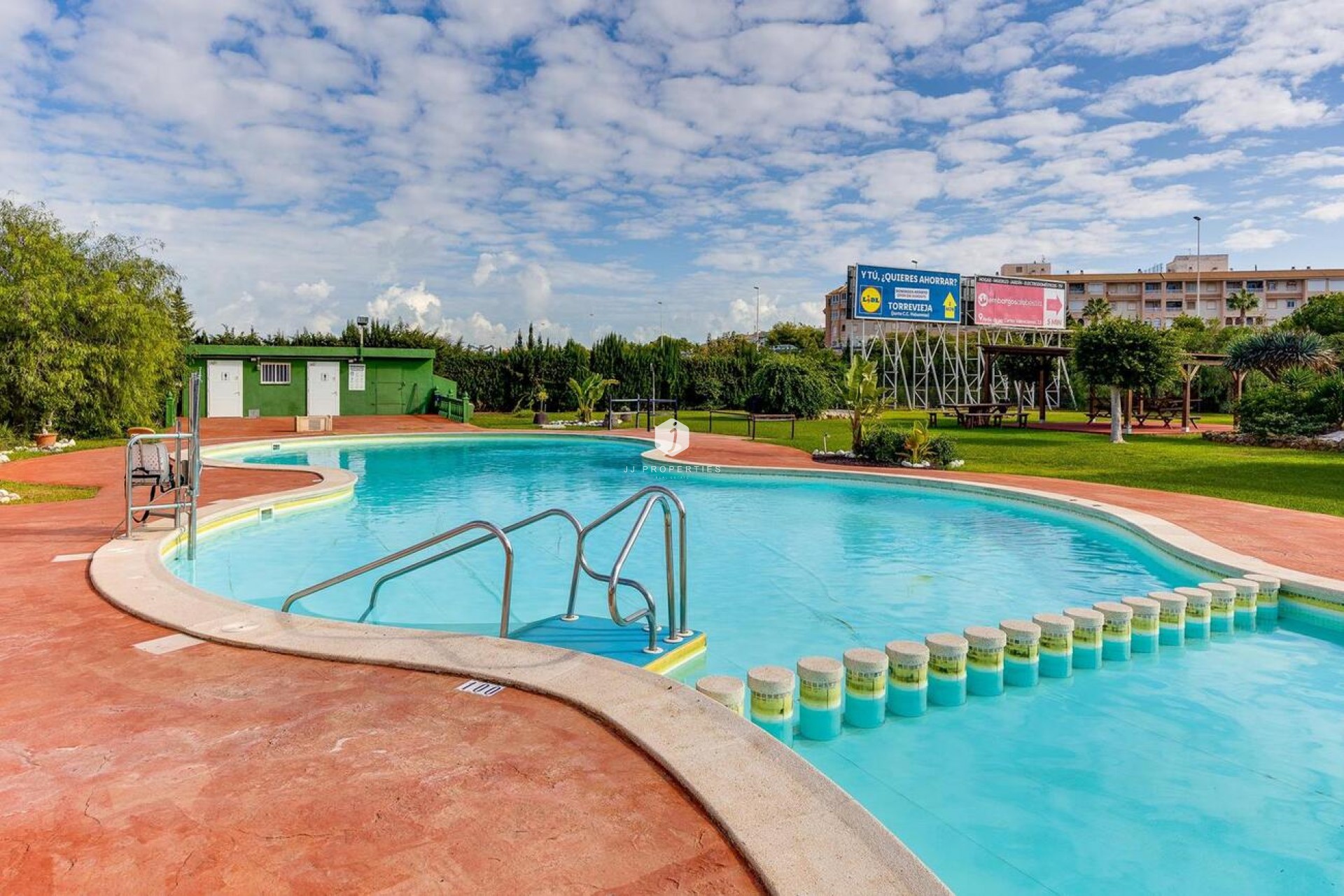 Aus zweiter Hand - Bungalow -
Torrevieja - PARQUE DE LAS NACIONES