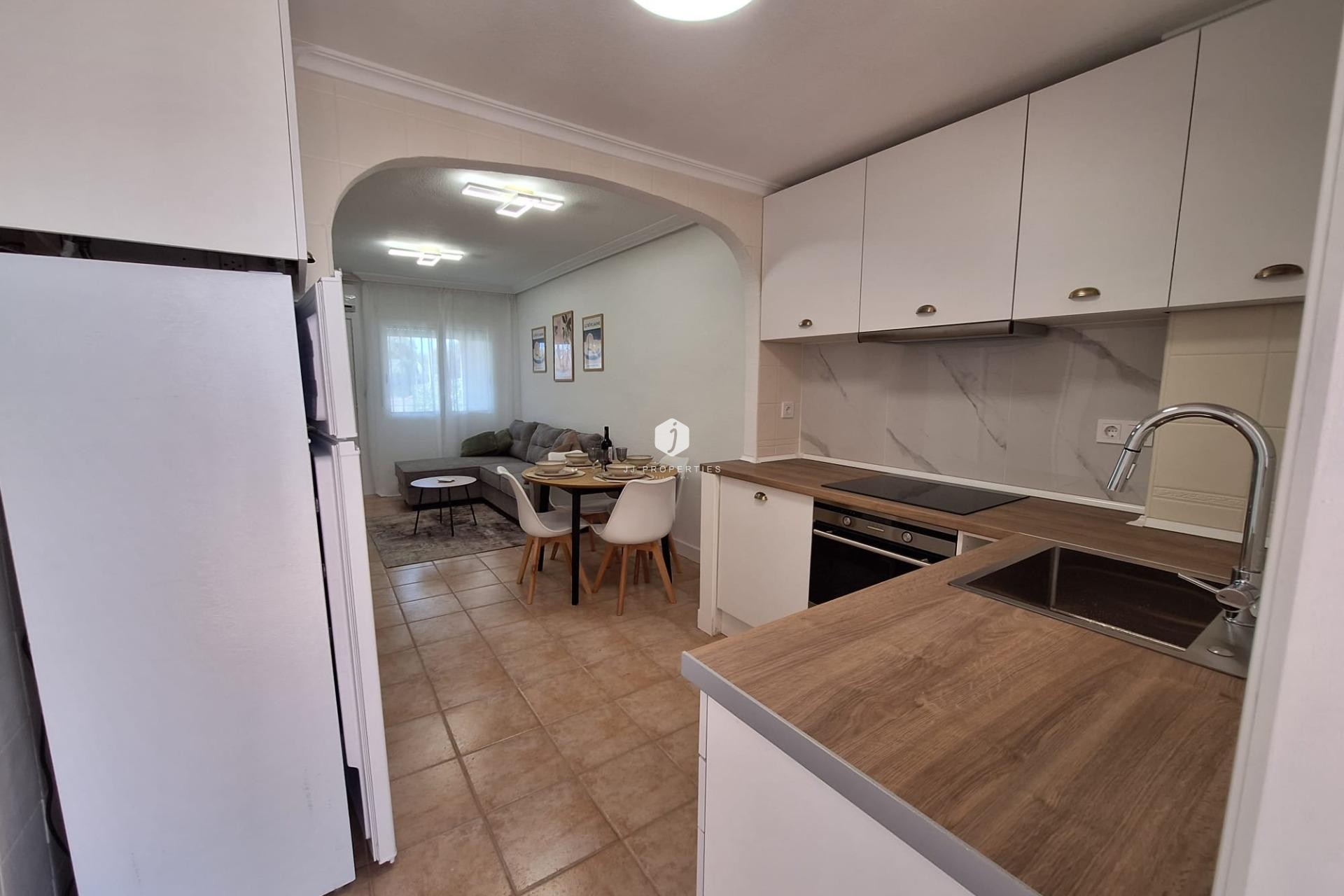 Aus zweiter Hand - Bungalow -
Torrevieja - Sector 25