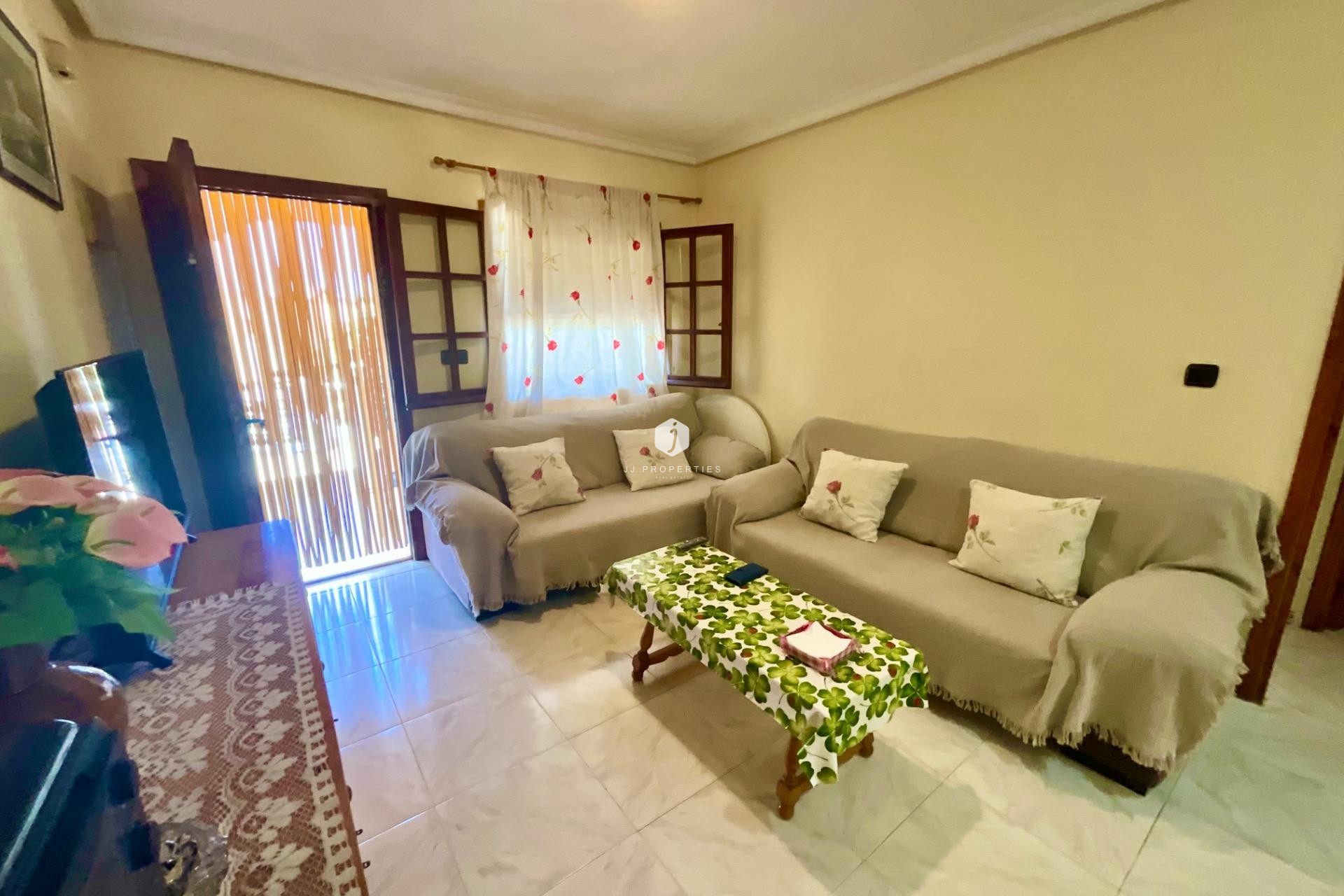 Aus zweiter Hand - Bungalow -
Torrevieja - Torreblanca